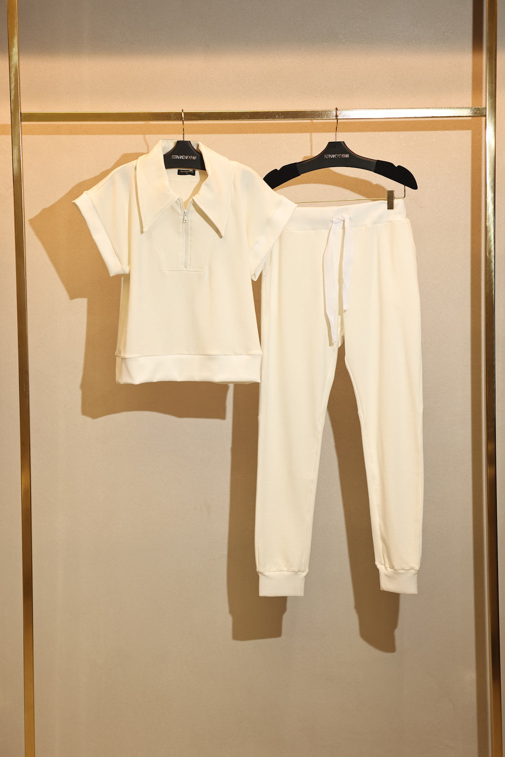 Conjunto De Moletom S/Manga Com Calça Jogger