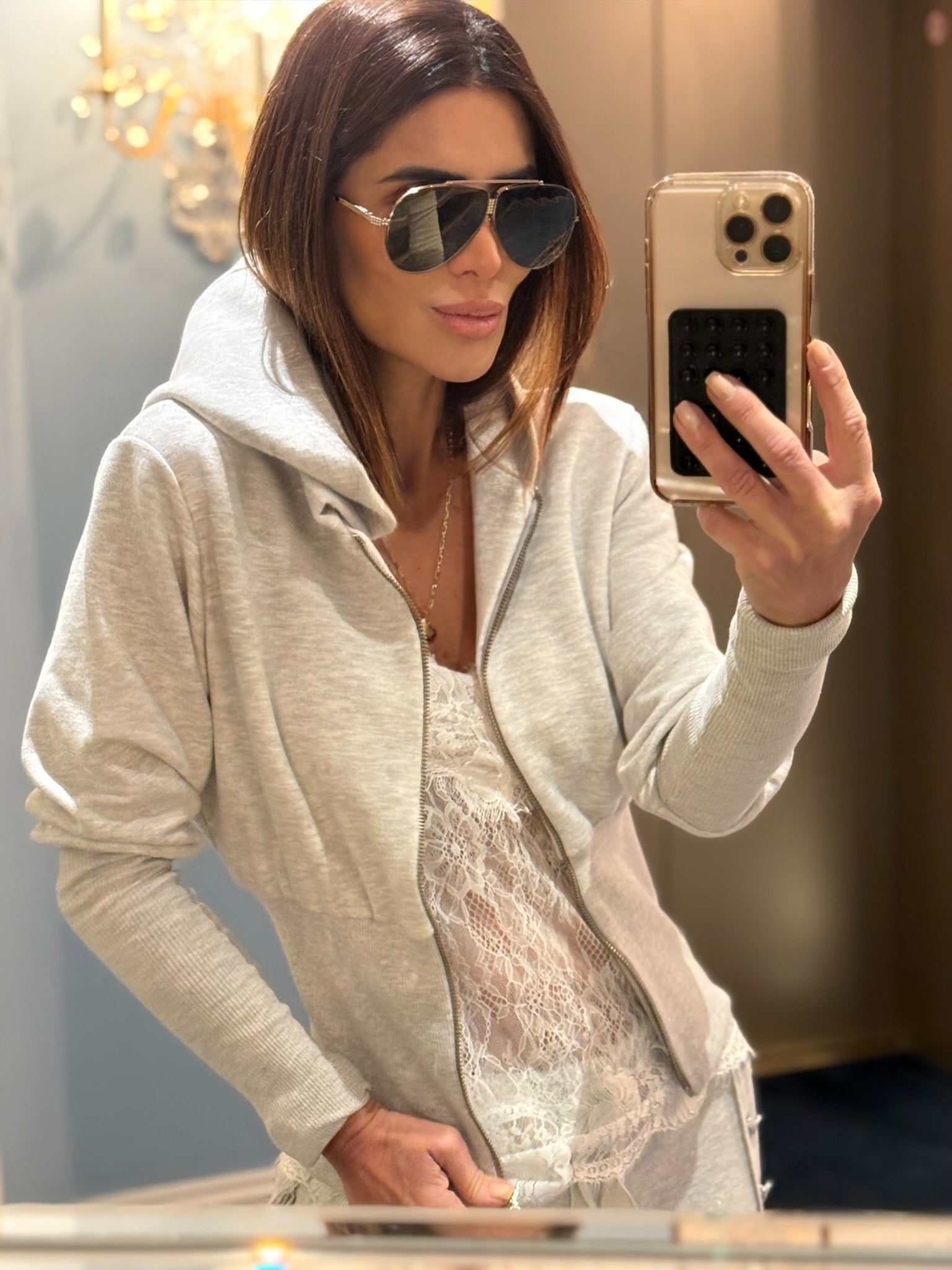 Conjunto Moletom Pantalona Com Detalhes Em Ribana