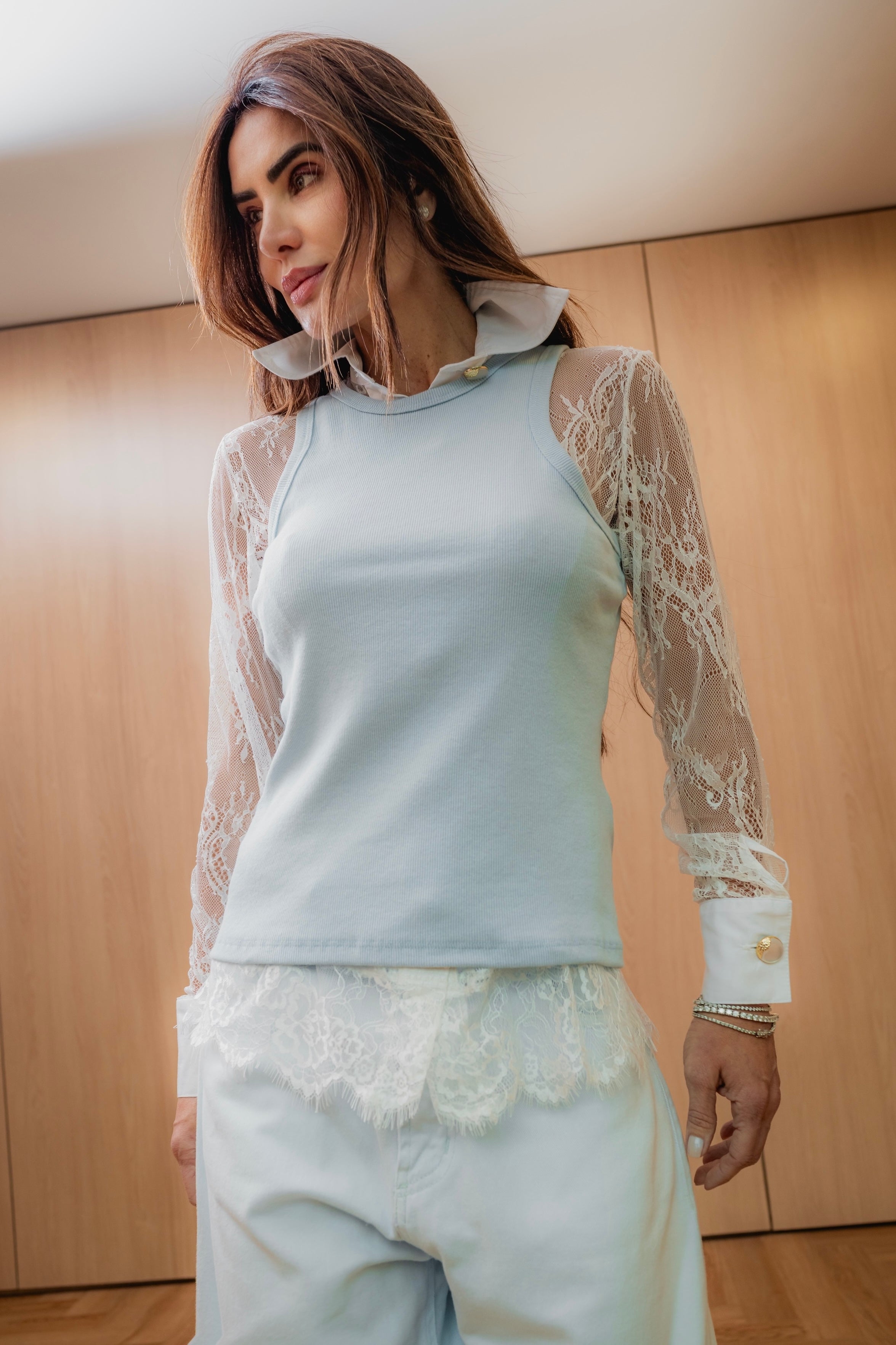 Camisa Renda com Tricoline Manga Longa