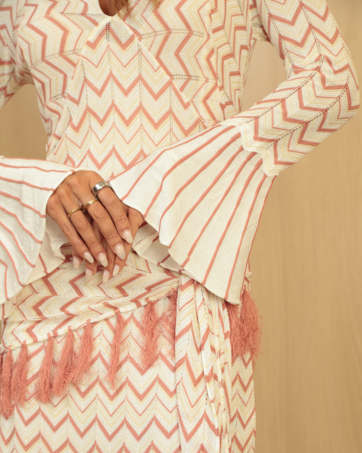 Vestido Longo em Tricot e Lenço