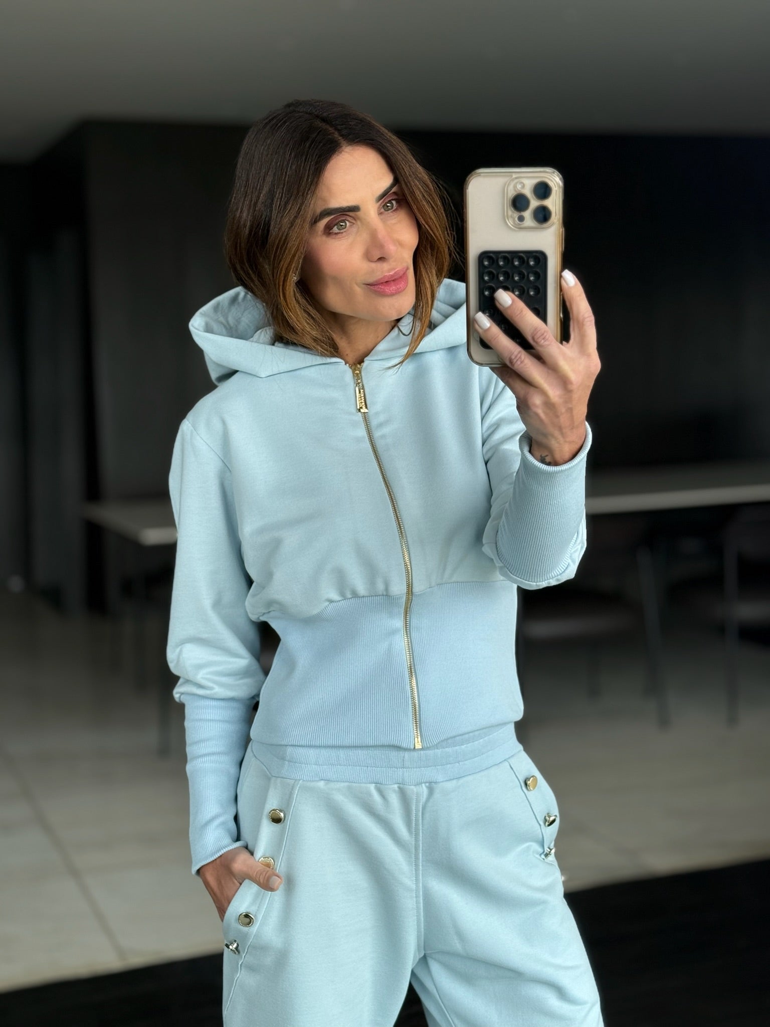 Conjunto Moletom Pantalona Com Detalhes Em Ribana