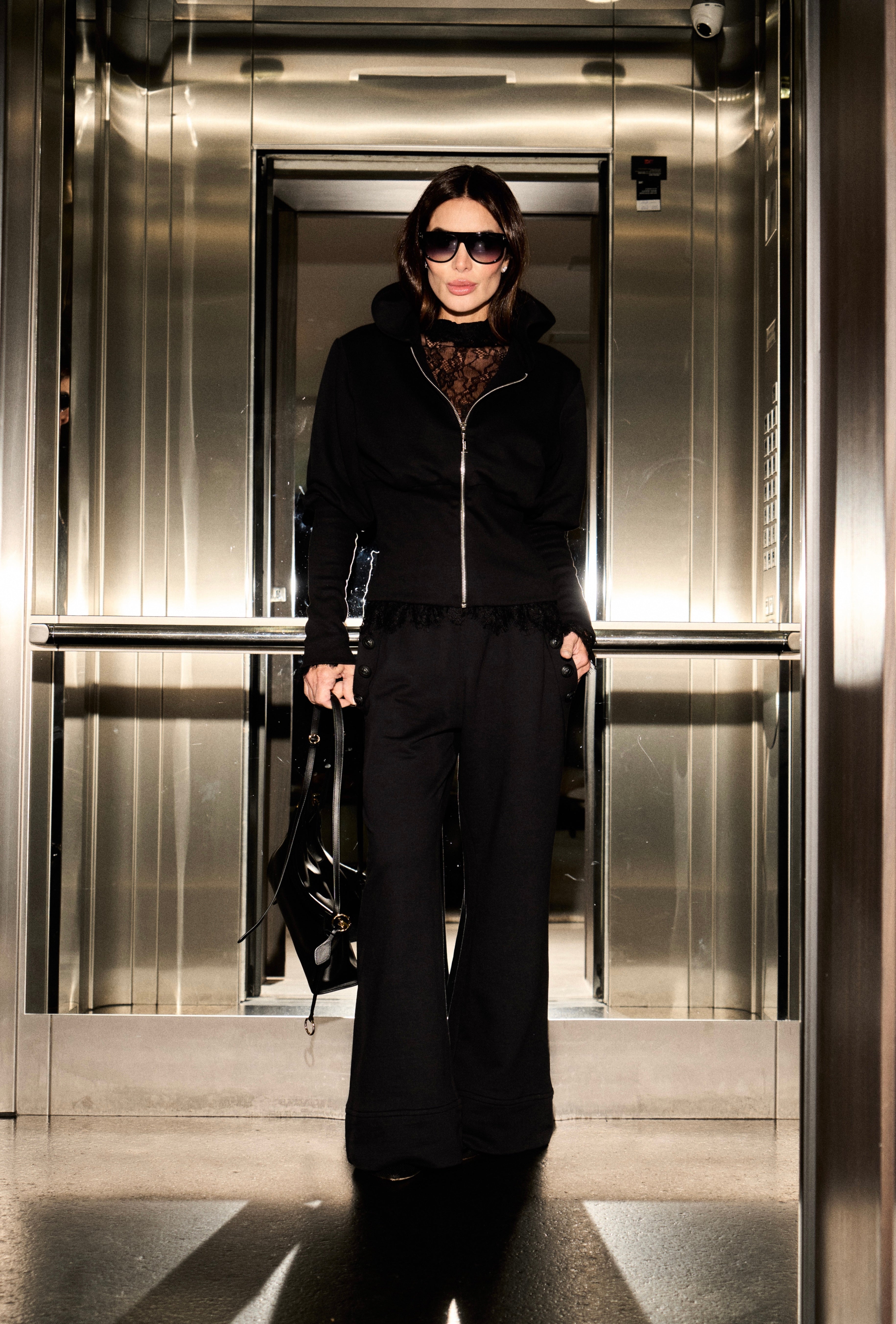 Conjunto Moletom Pantalona Com Detalhes Em Ribana