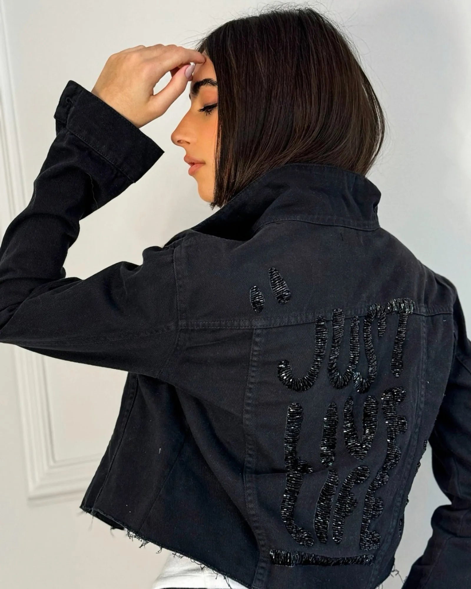 Jaqueta Just Live Life Black PRETO
