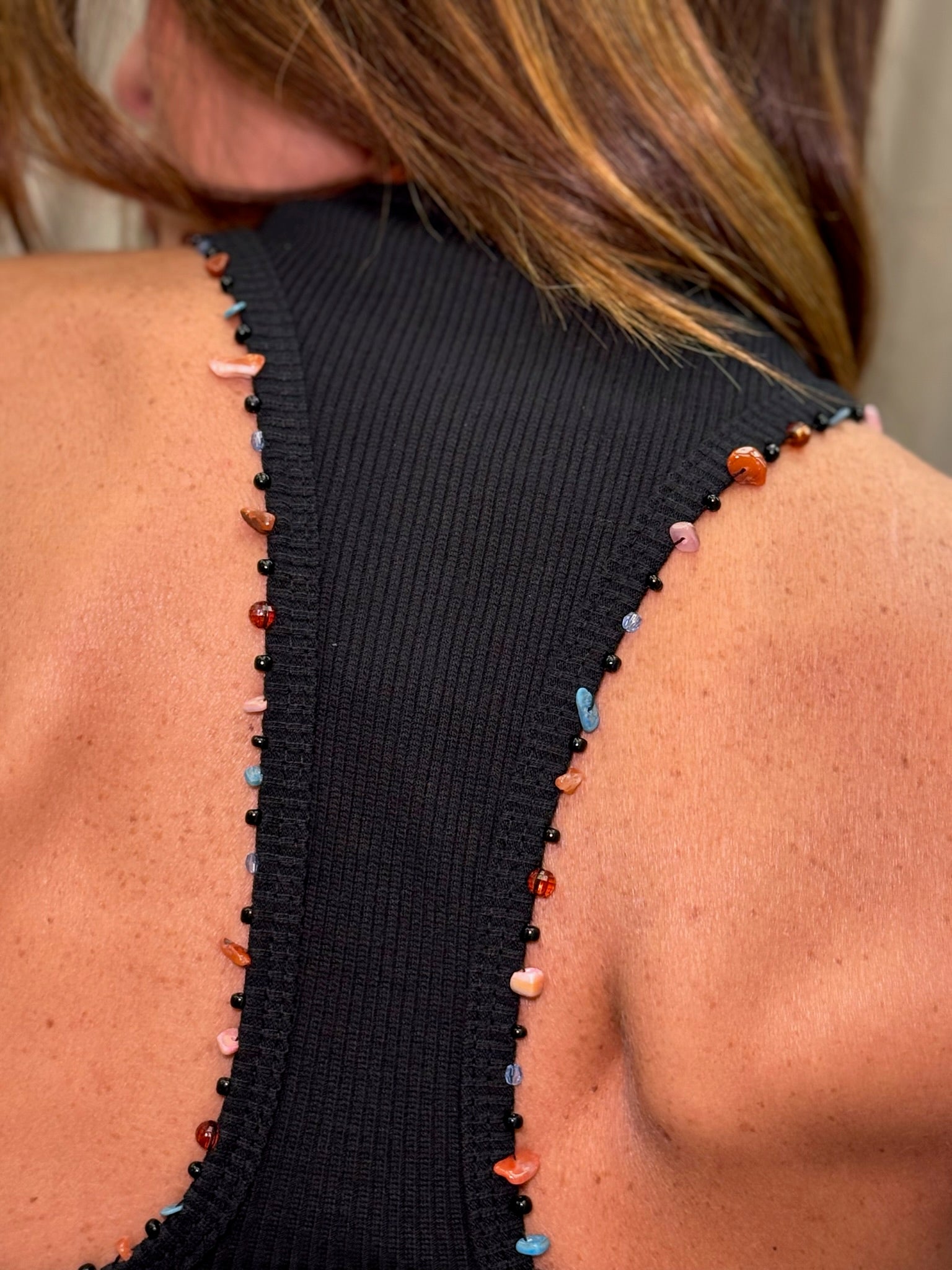 Regata Nadador Com Bordado Decote E Cava