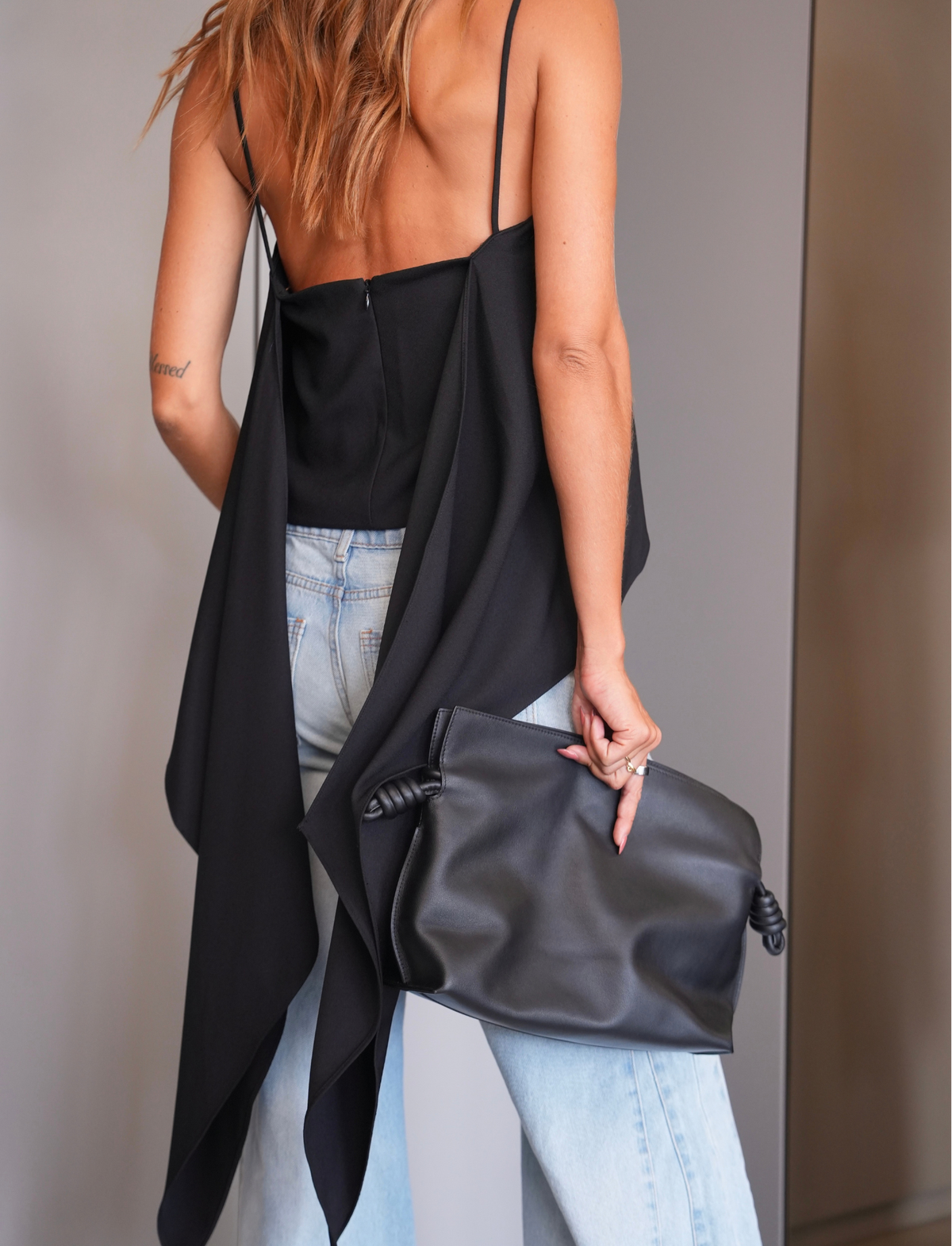 Blusa em Crepe Detalhe Pontas