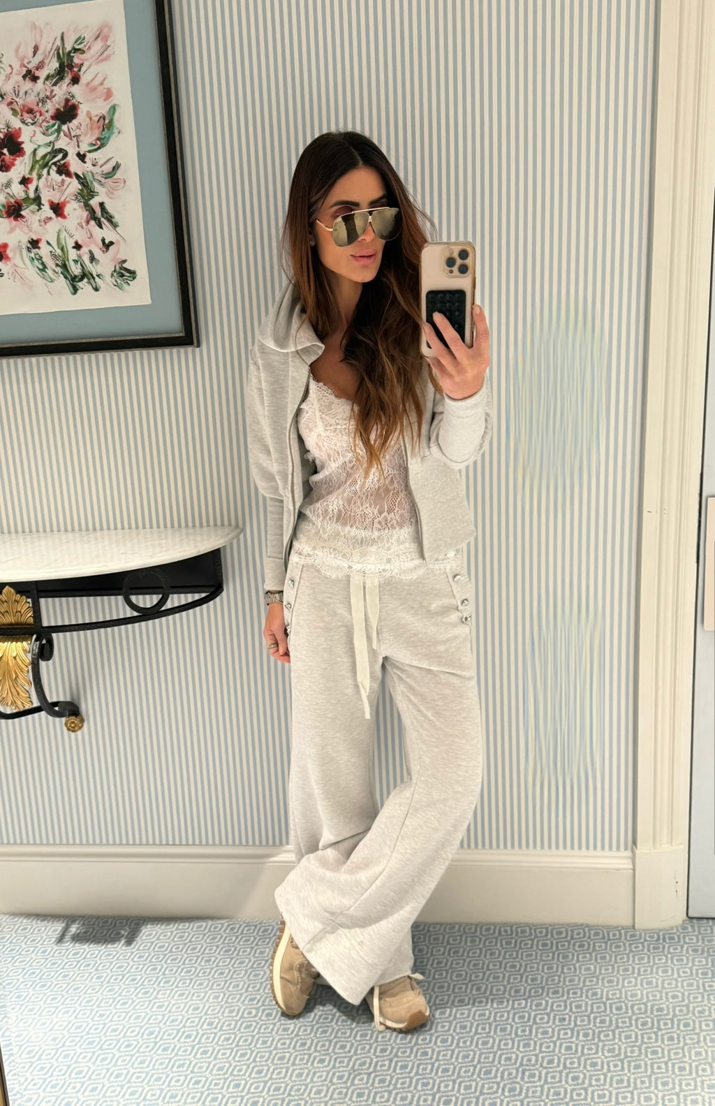 Conjunto Moletom Pantalona Com Detalhes Em Ribana