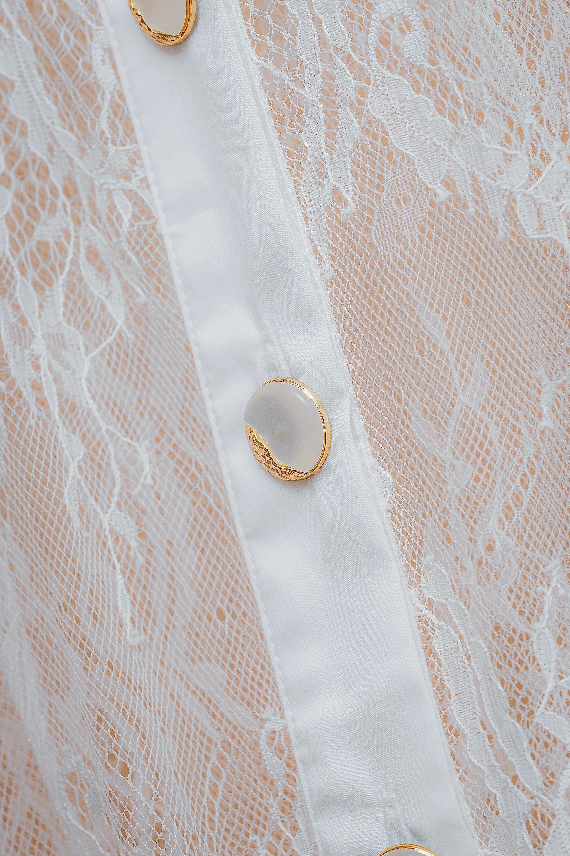 Camisa Renda com Tricoline Manga Longa