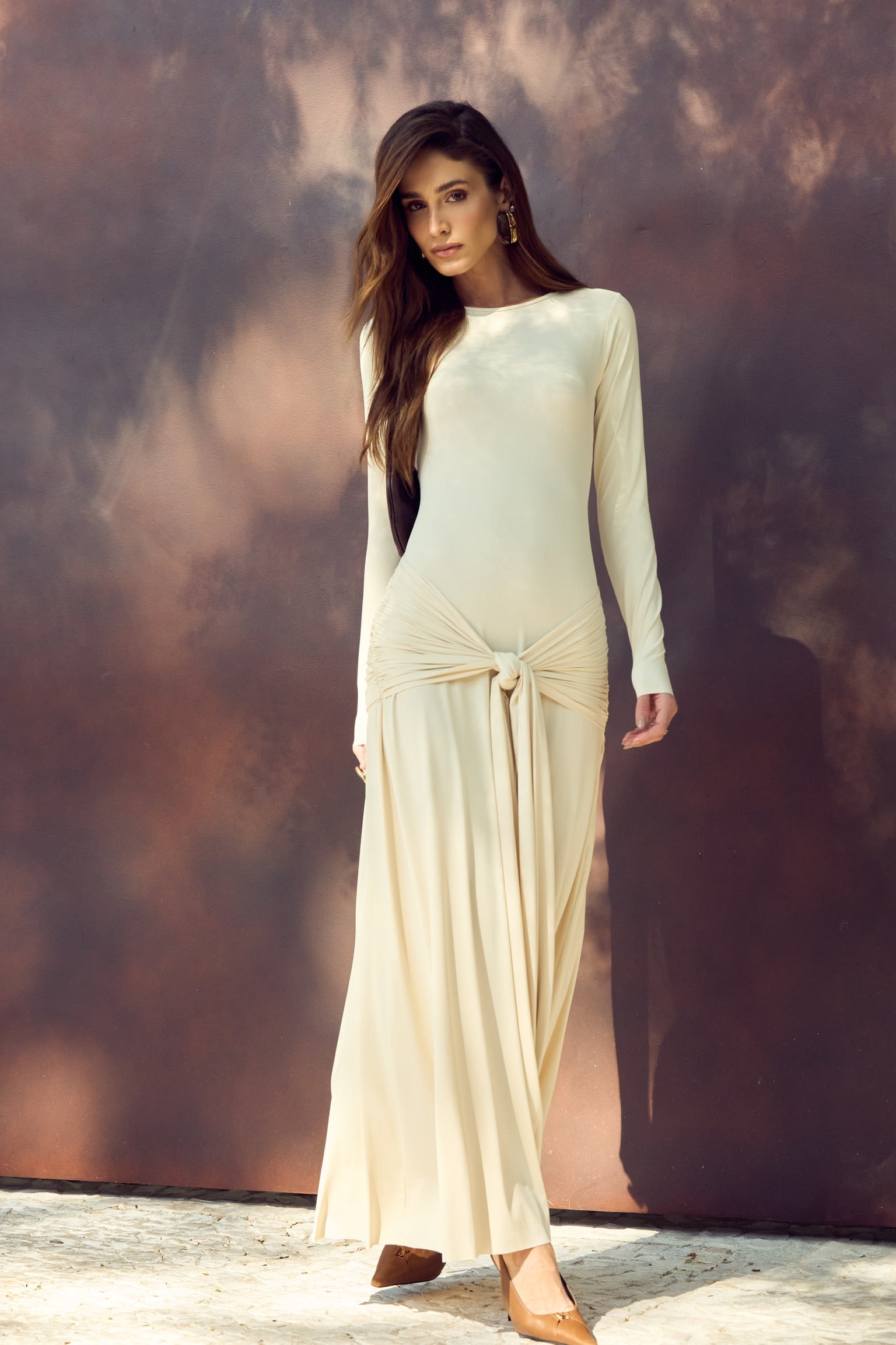 Vestido Manga Longa Malha Fria Com Faixa E Fivela