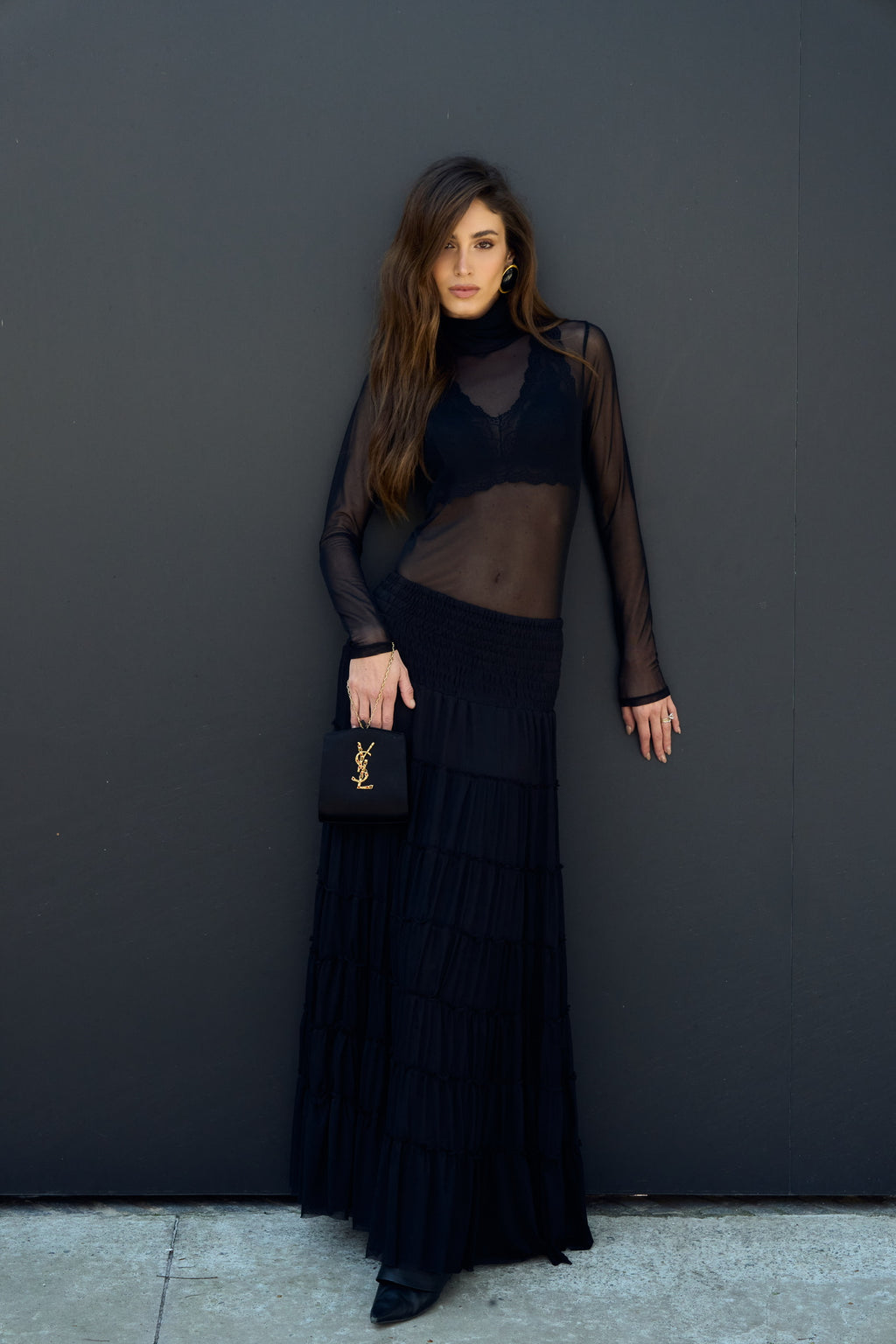 Conjunto Segunda Pele E Saia Em Tule