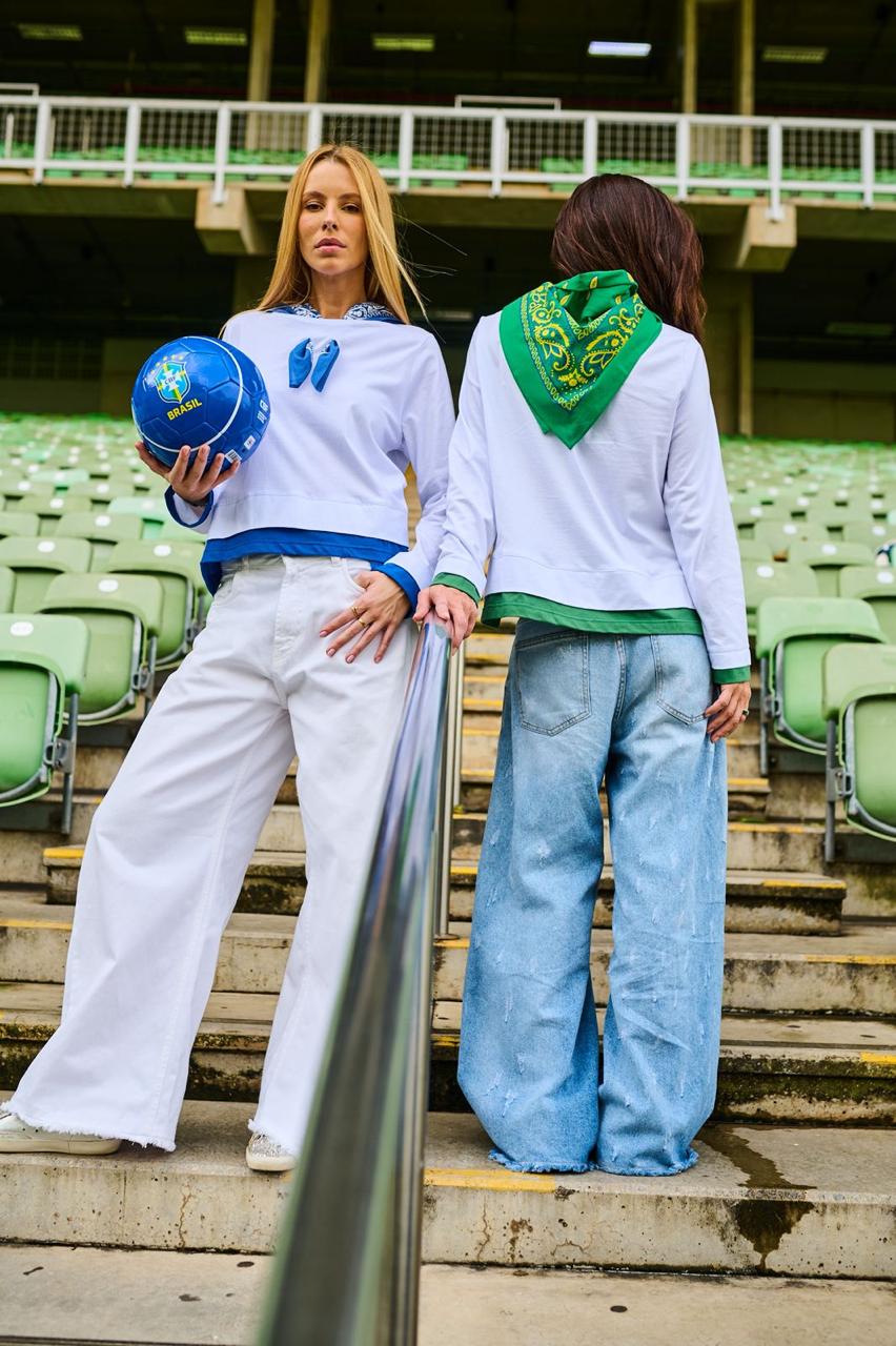 Blusa Copa Manga Longa com Bandana