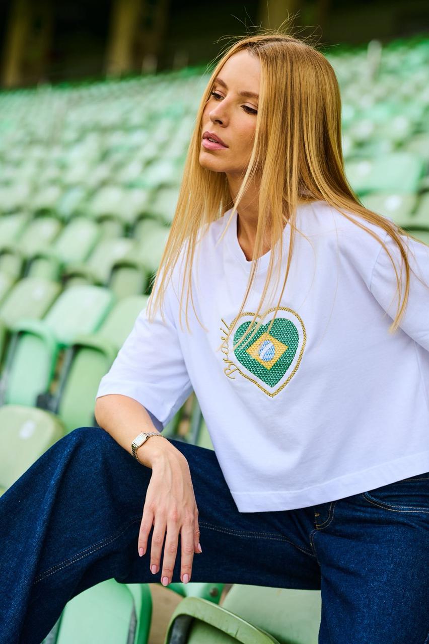 Blusa Copa com Coração Bordado