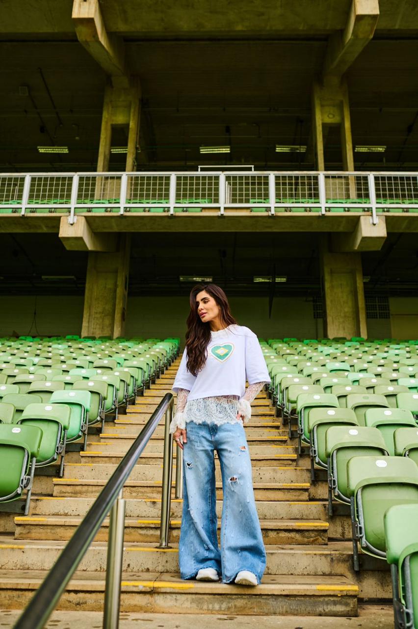 Blusa Copa com Coração Bordado