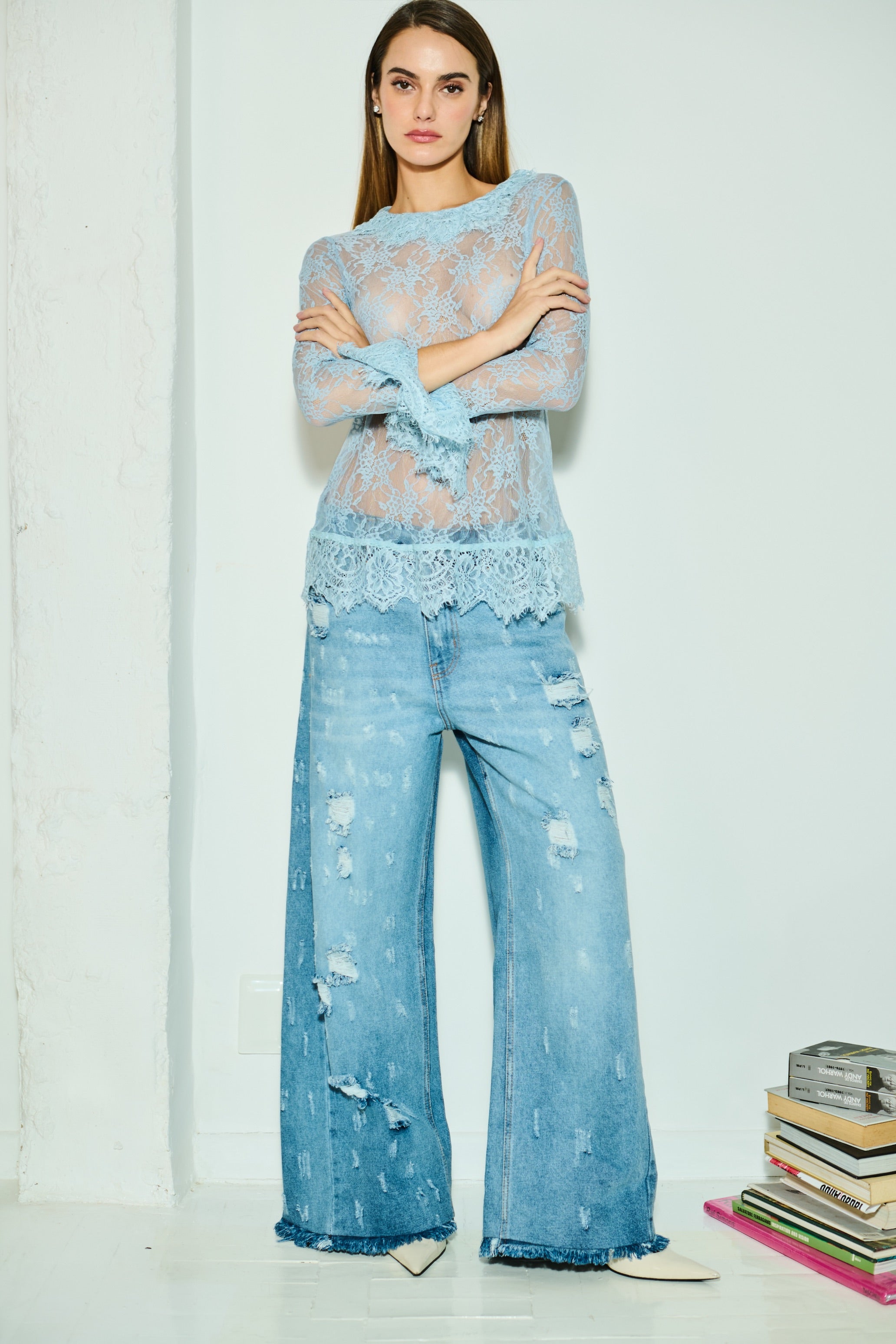 Calça Jeans Flare Destroyed