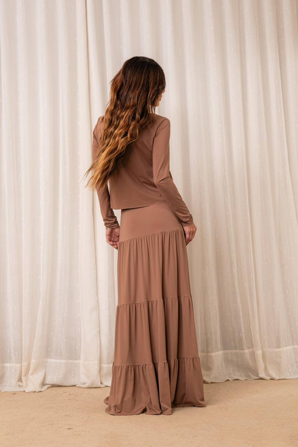 Conjunto Blusa Manga Longa E Saia