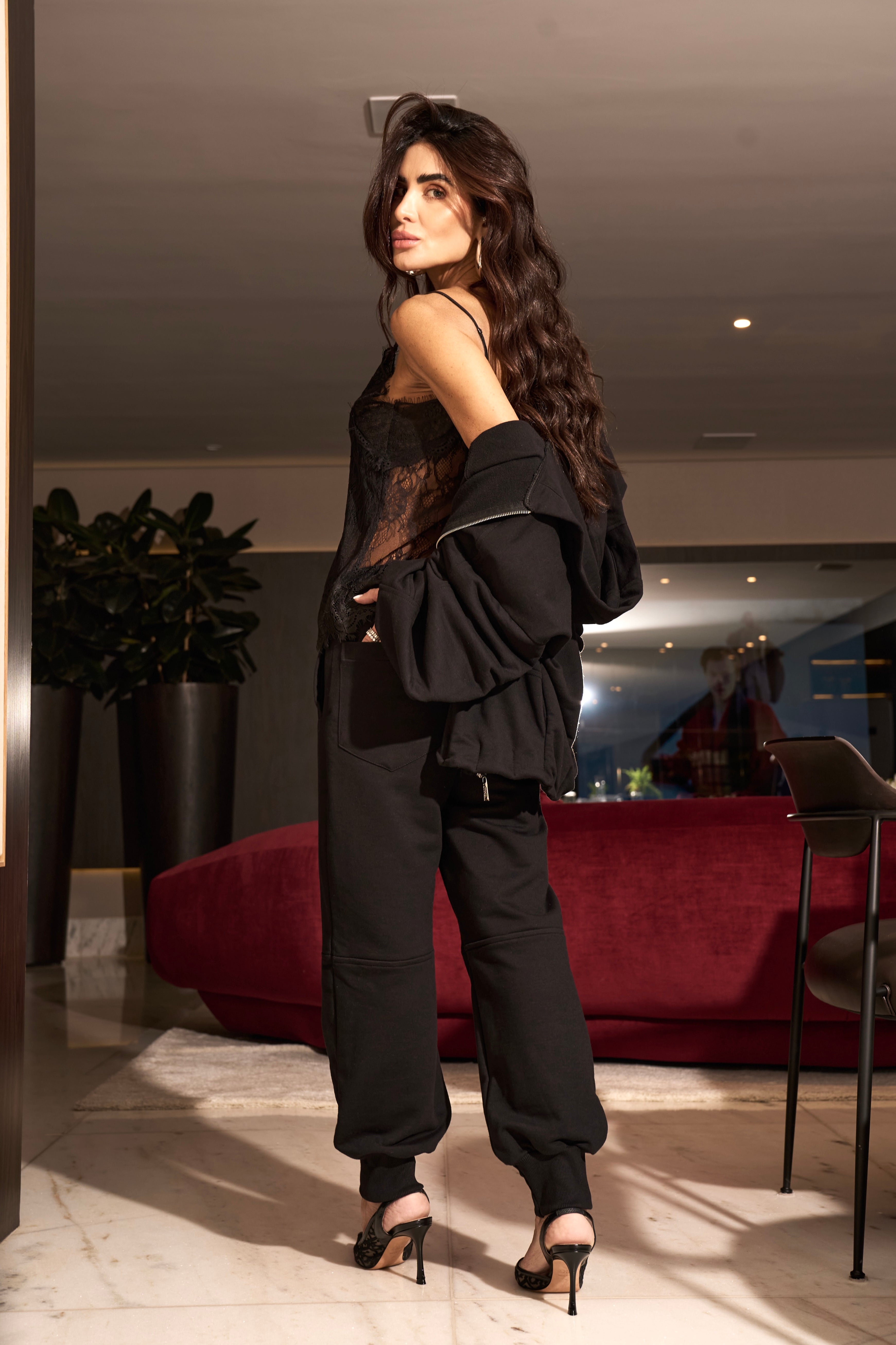 Conjunto Moletom Oversized com Recortes