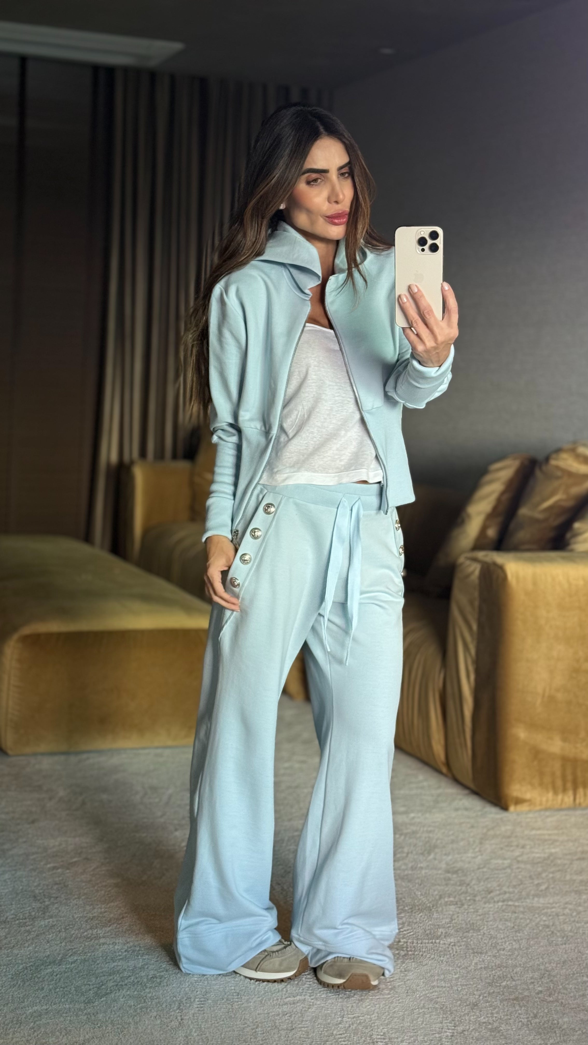 Conjunto Moletom Pantalona Com Detalhes Em Ribana