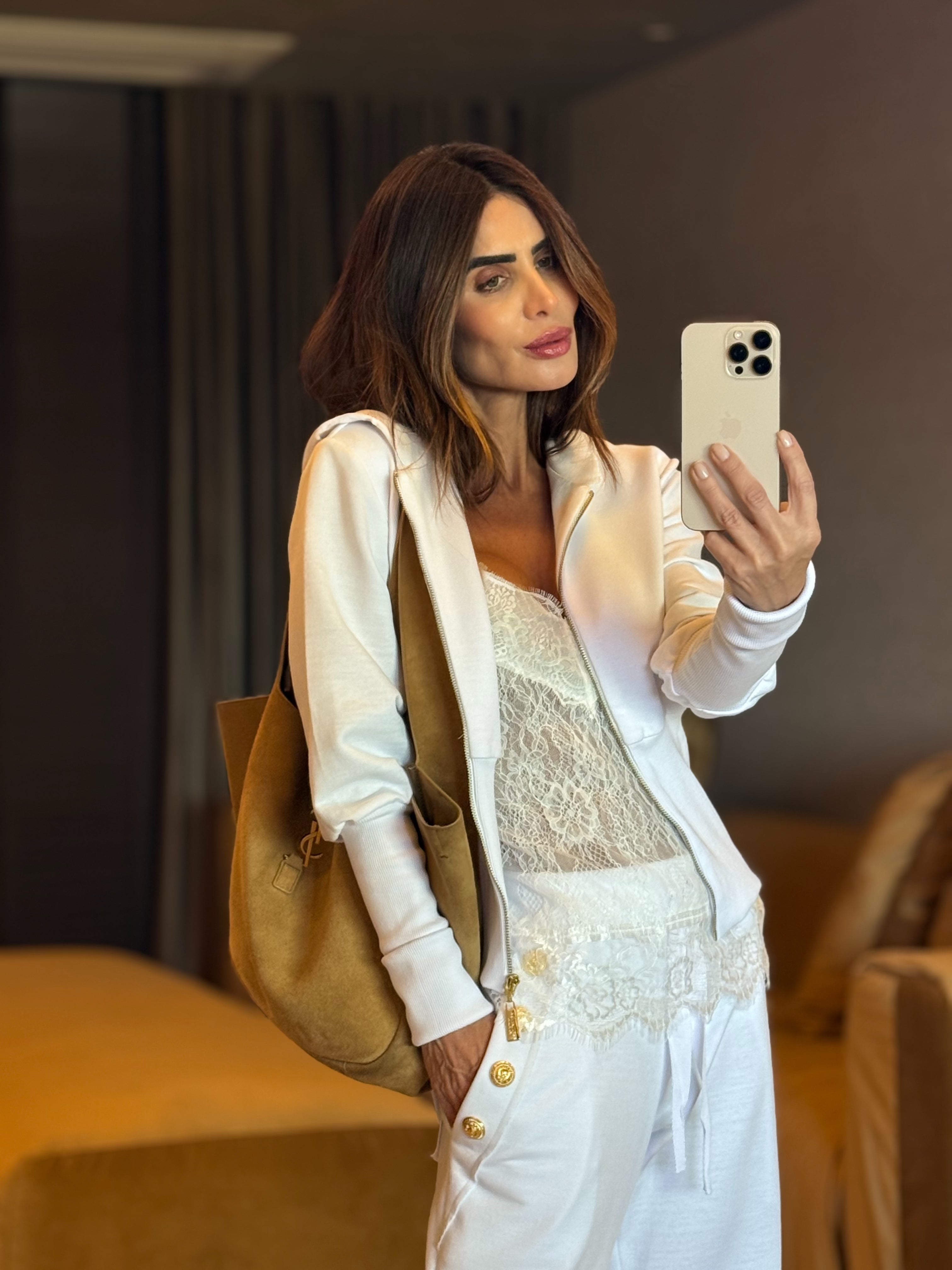 Conjunto Moletom Pantalona Com Detalhes Em Ribana