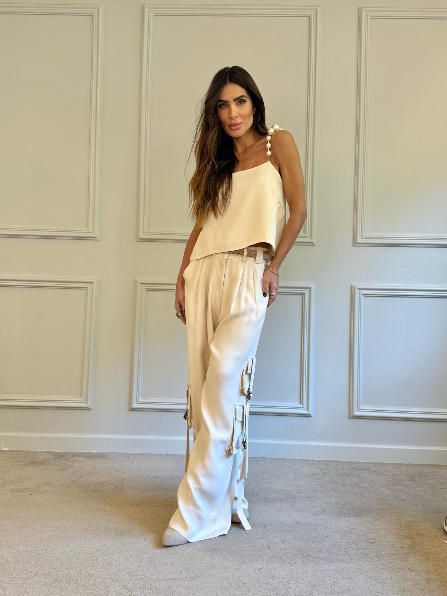 Calça Crepe Reta Com Bolsos