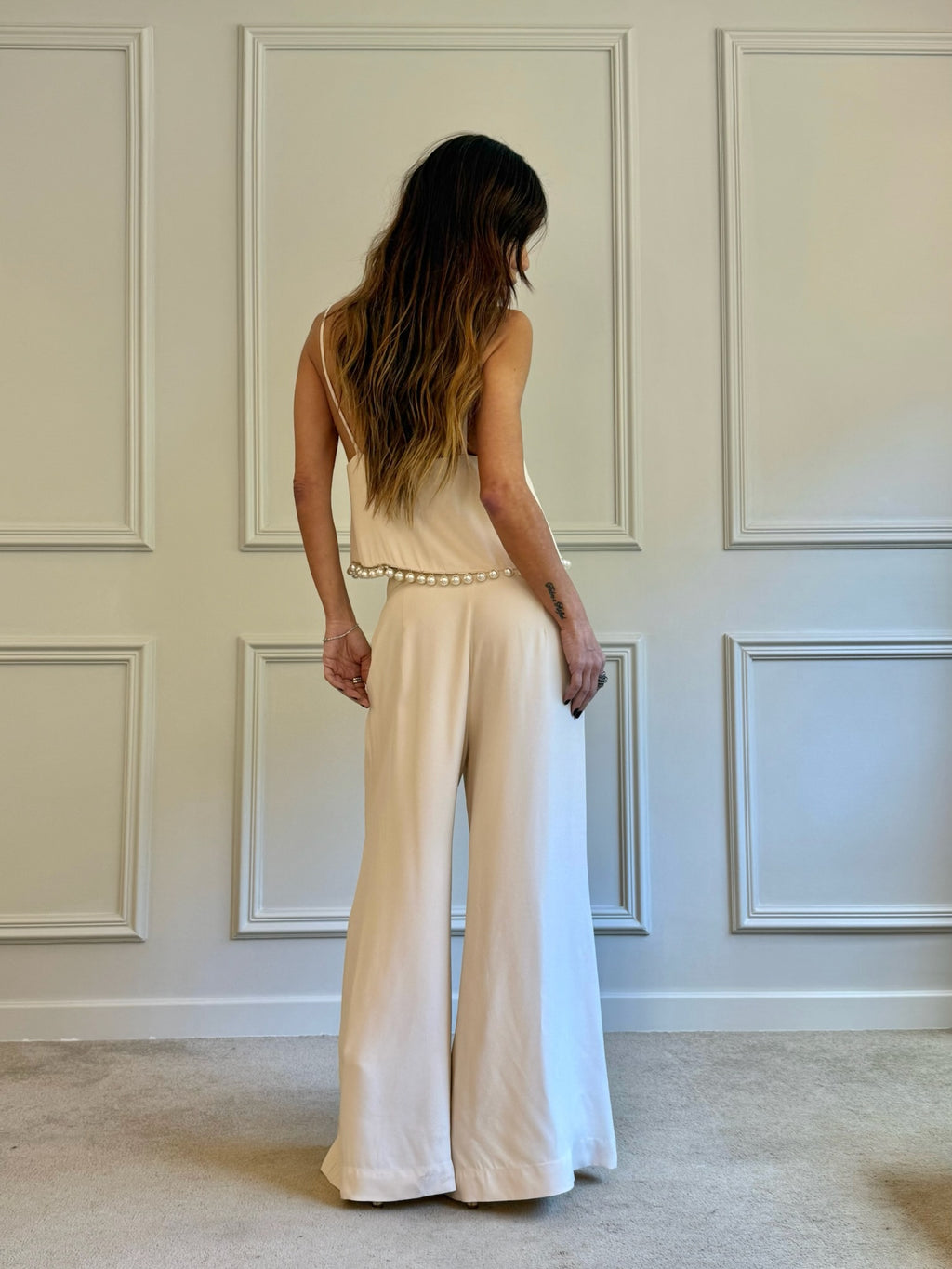 Calça De Crepe Com Regulagem Na Perna E Bolsos