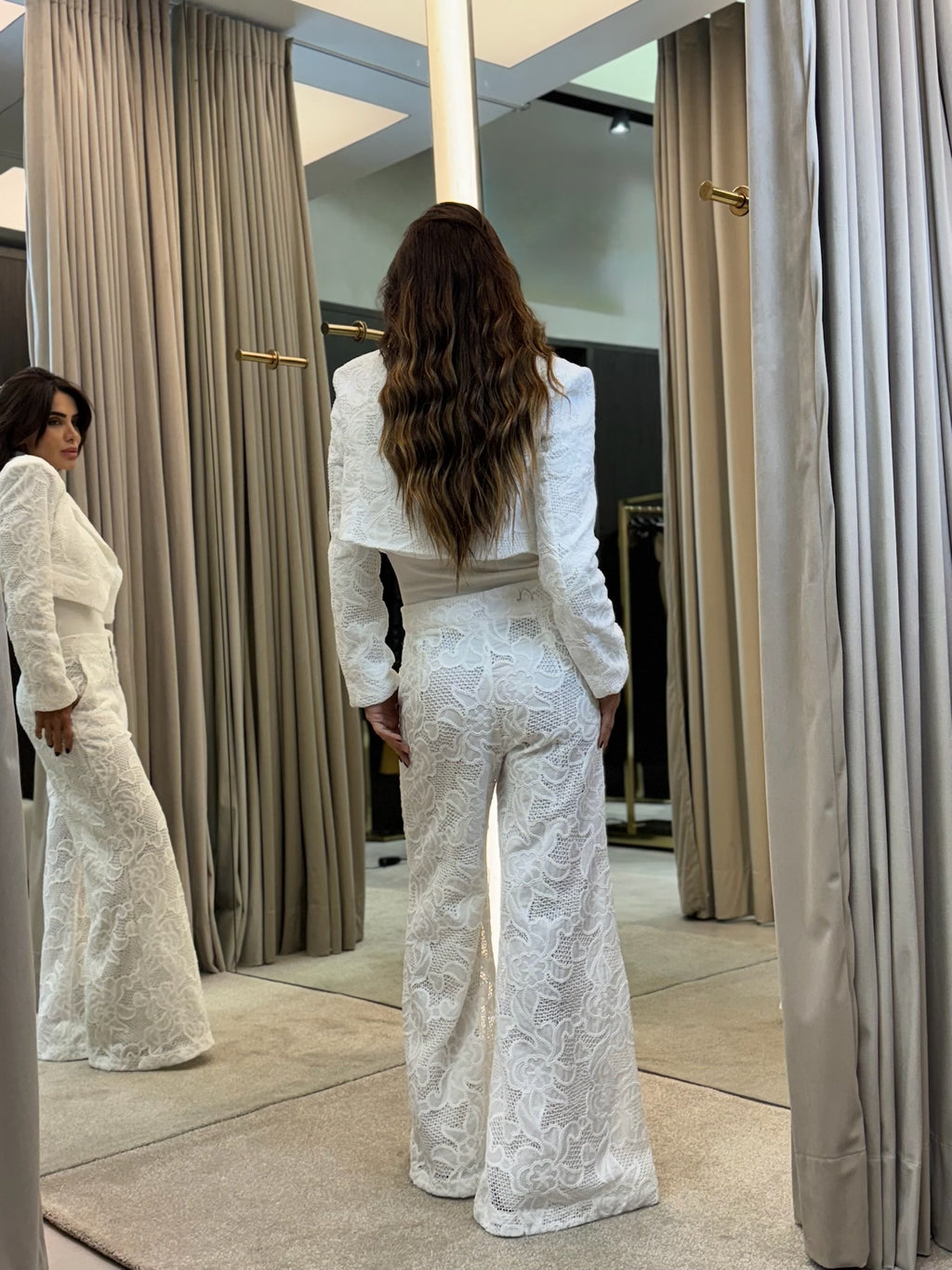 Conjunto De Calça Pantalona E Blazer Em Laise