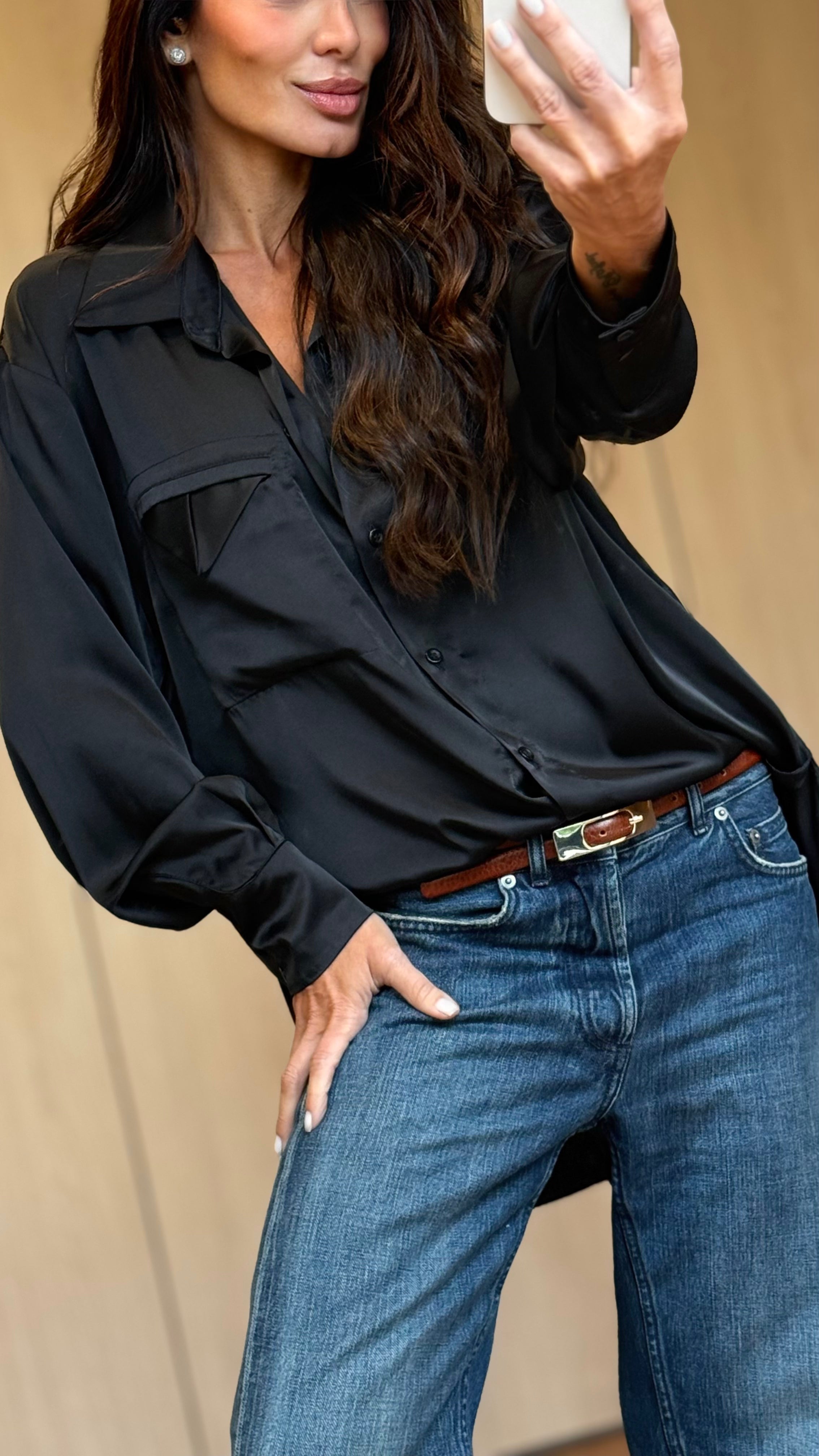 Camisa Cetim Bolso Triangular