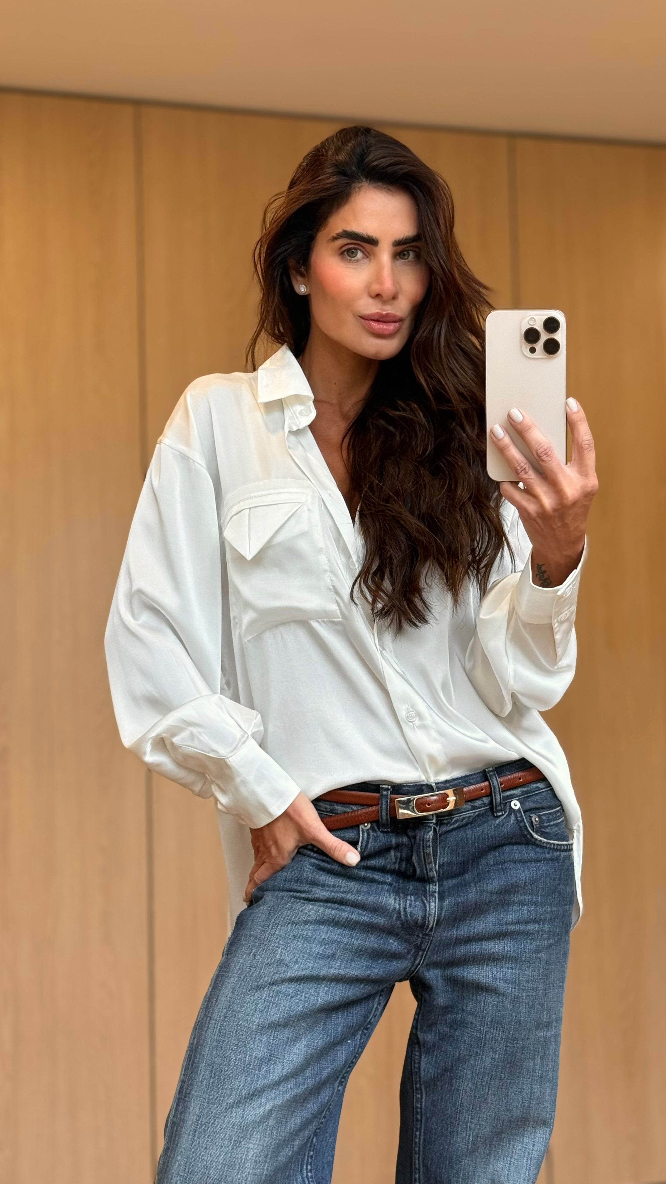 Camisa Cetim Bolso Triangular