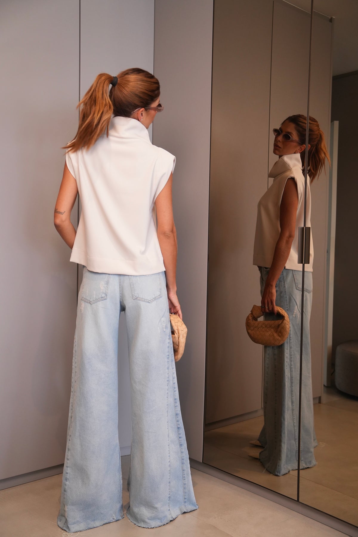 Blusa em Crepe Gola Alta