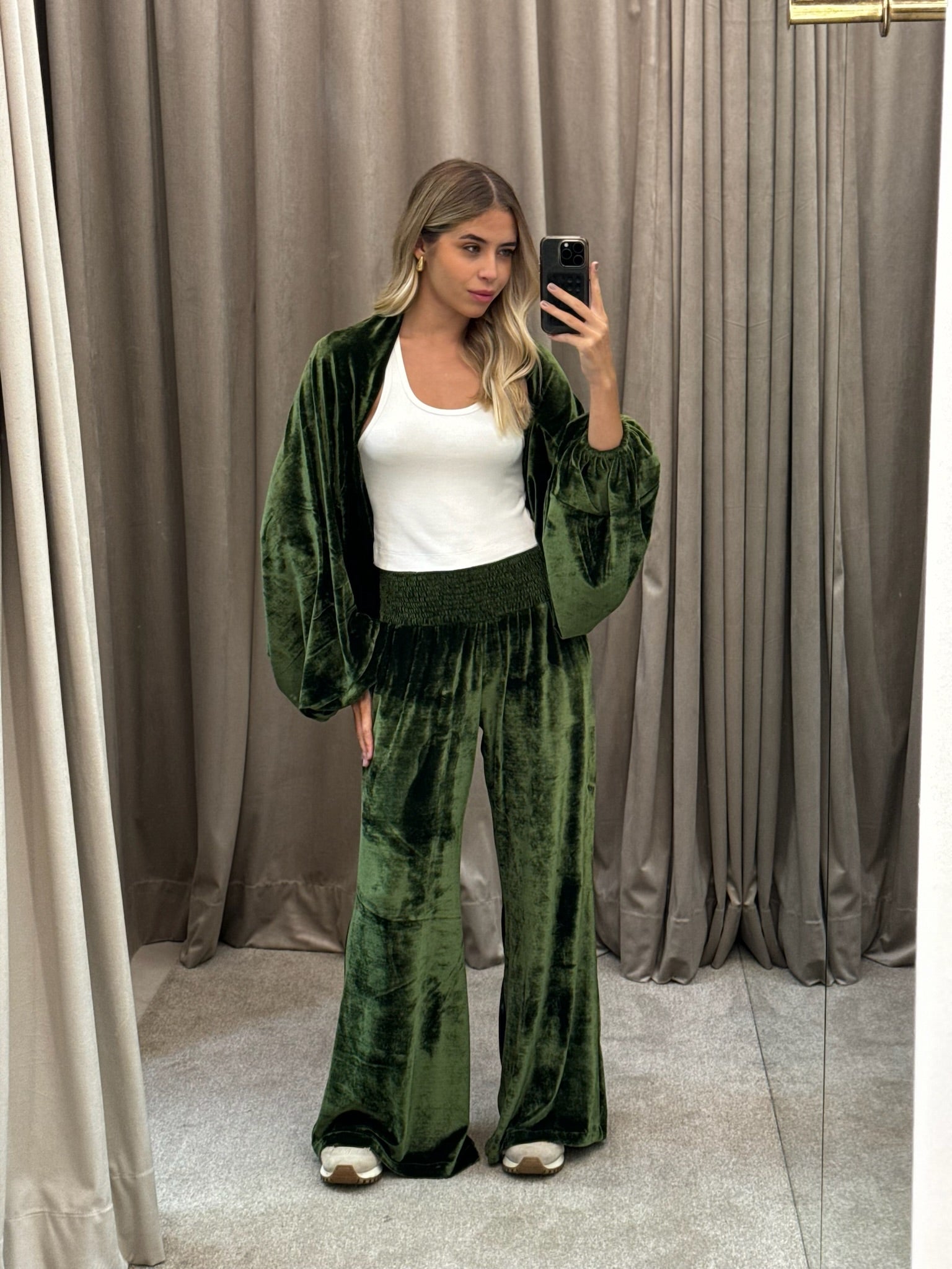Calça Cós Lastex Pantalona De Veludo