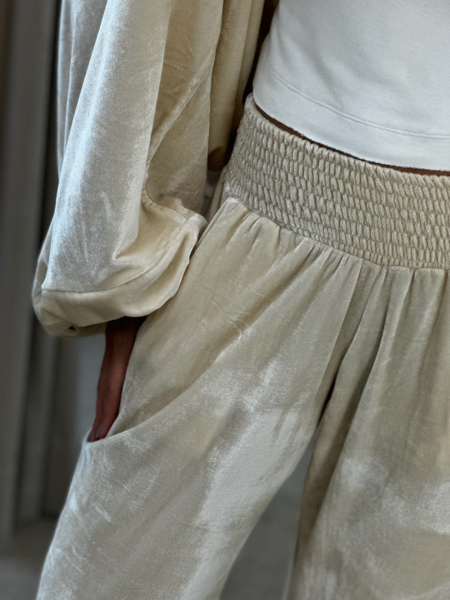 Calça Cós Lastex Pantalona De Veludo