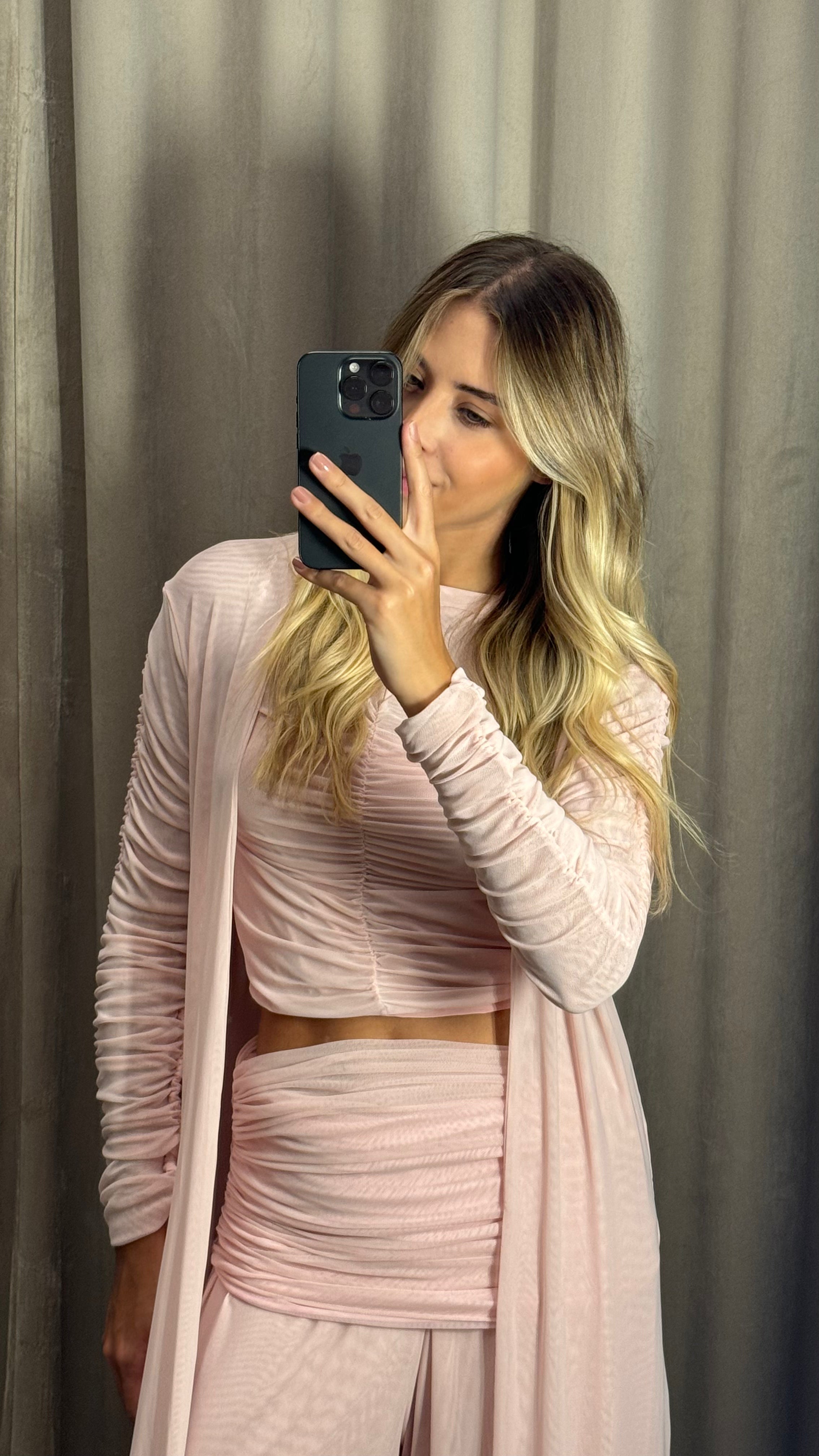 Conjunto Calça Top e Cardigan em Tule