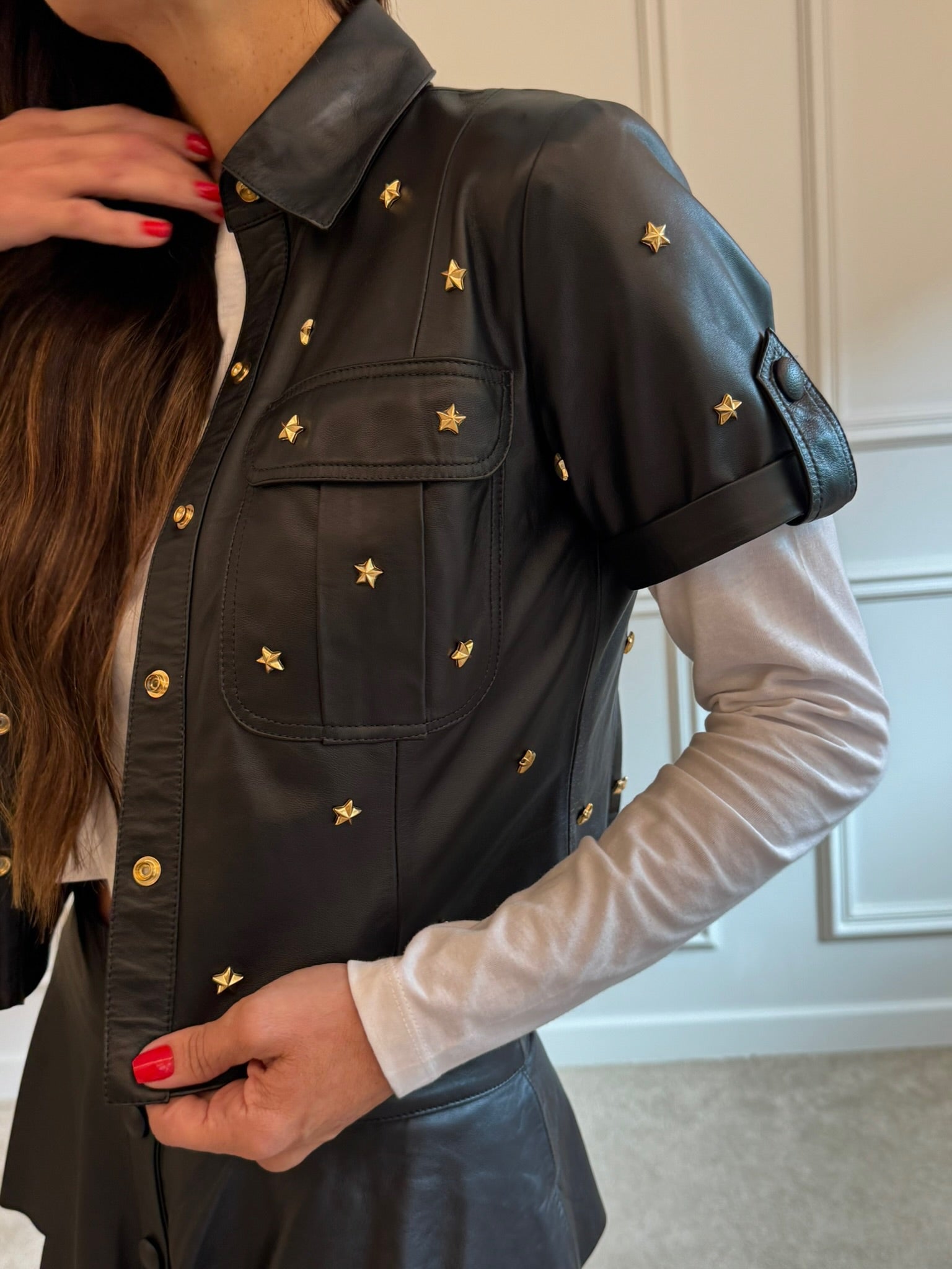 Cropped Couro Com Estrelas