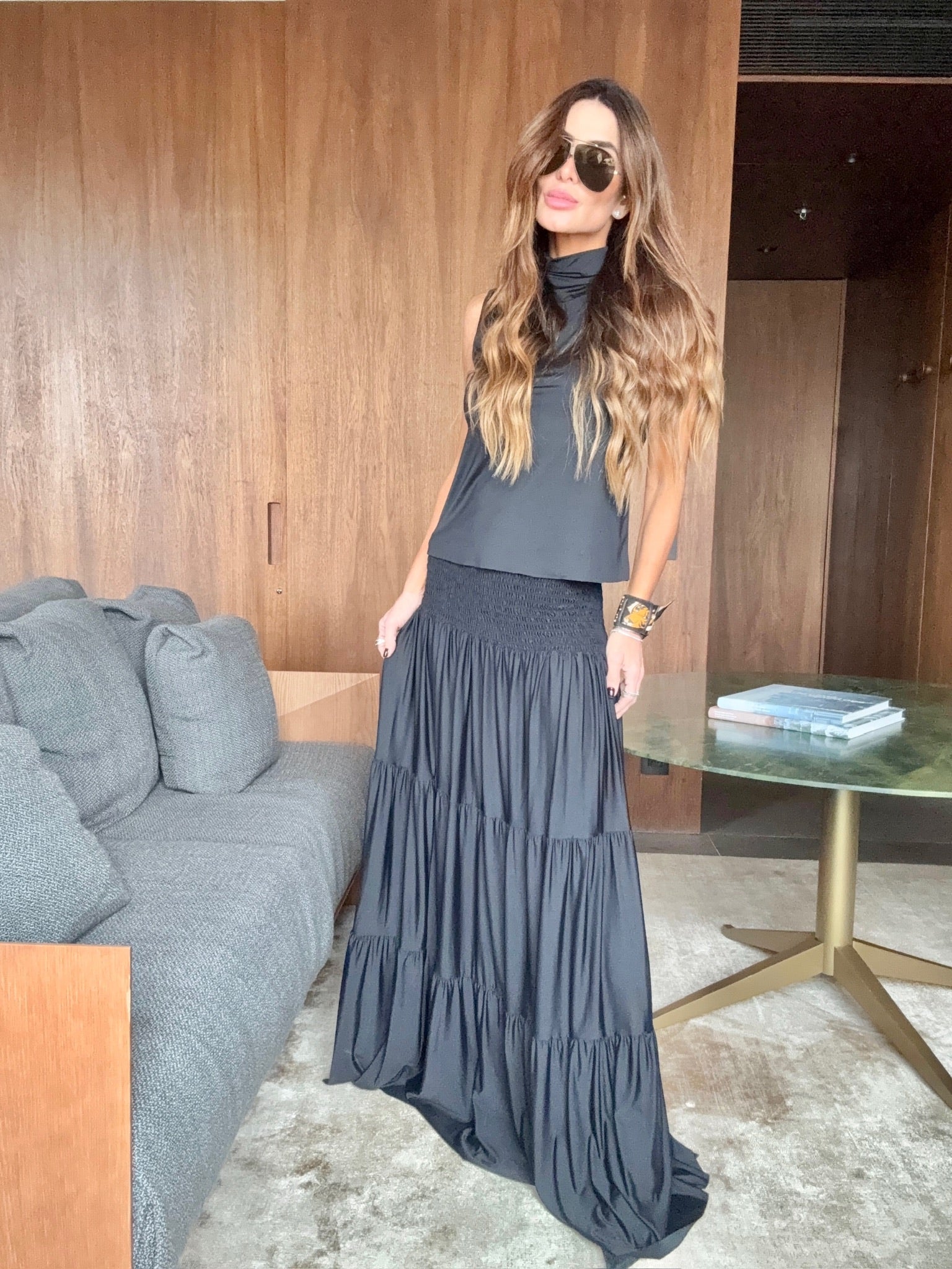 Conjunto Malha Fria Saia E Blusa Gola Alta