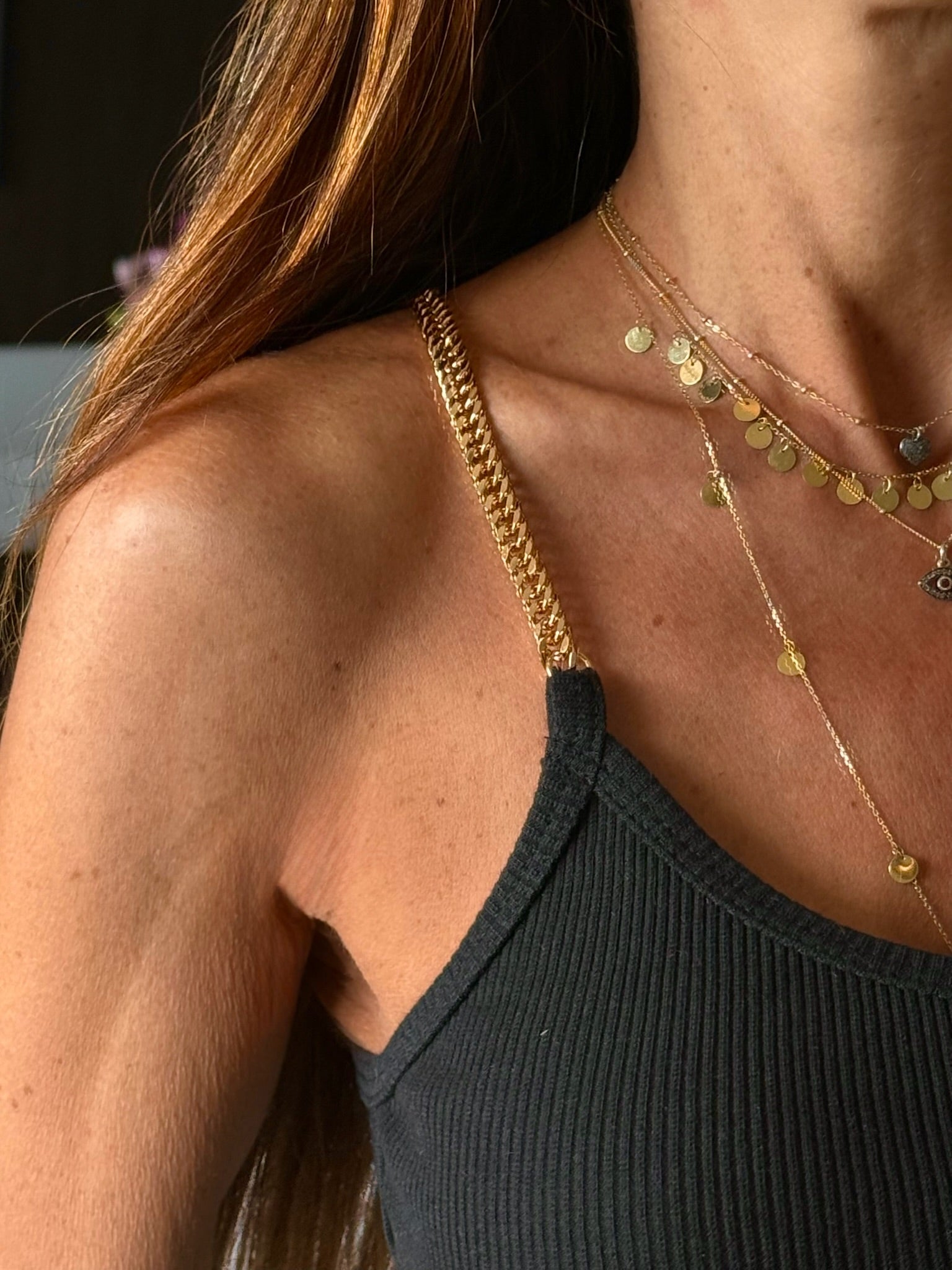 Regata Malha Canelada Com Alça De Corrente