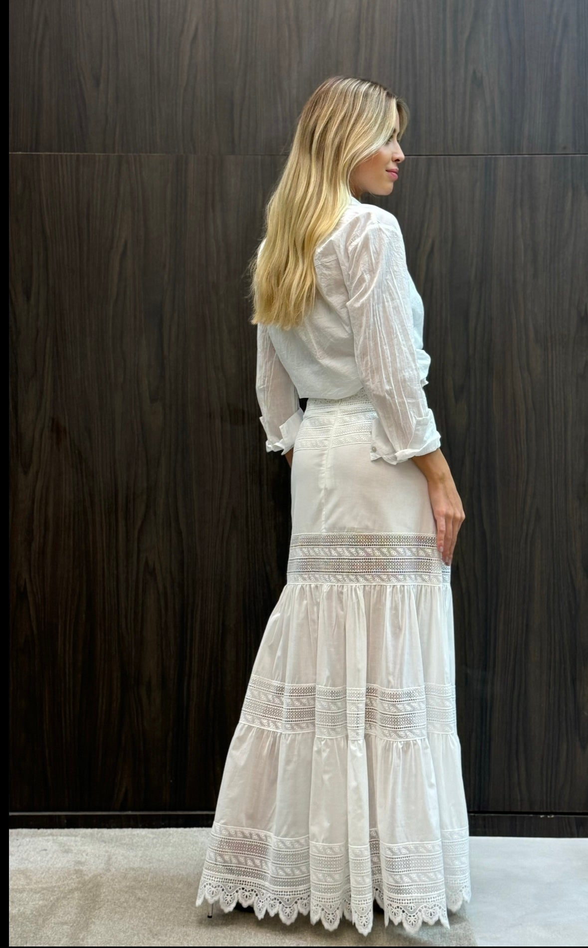 Saia De Cambraia De Algodão Com Entremeio