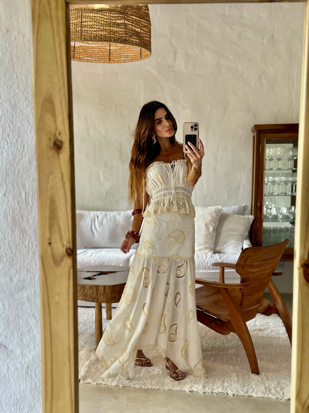 Conjunto Em Laise Com Saia Em Pontas E Top