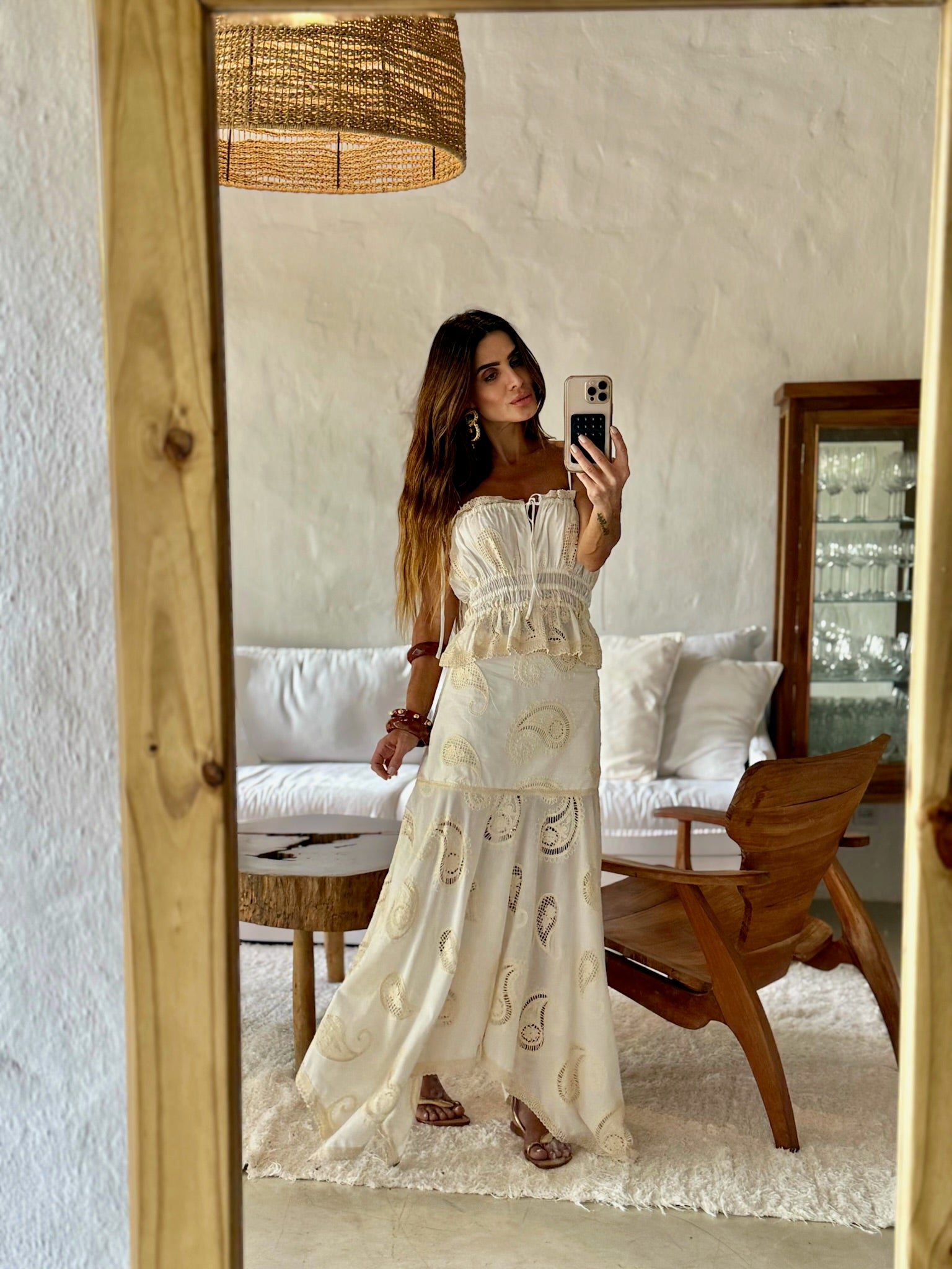 Conjunto Em Laise Com Saia Em Pontas E Top