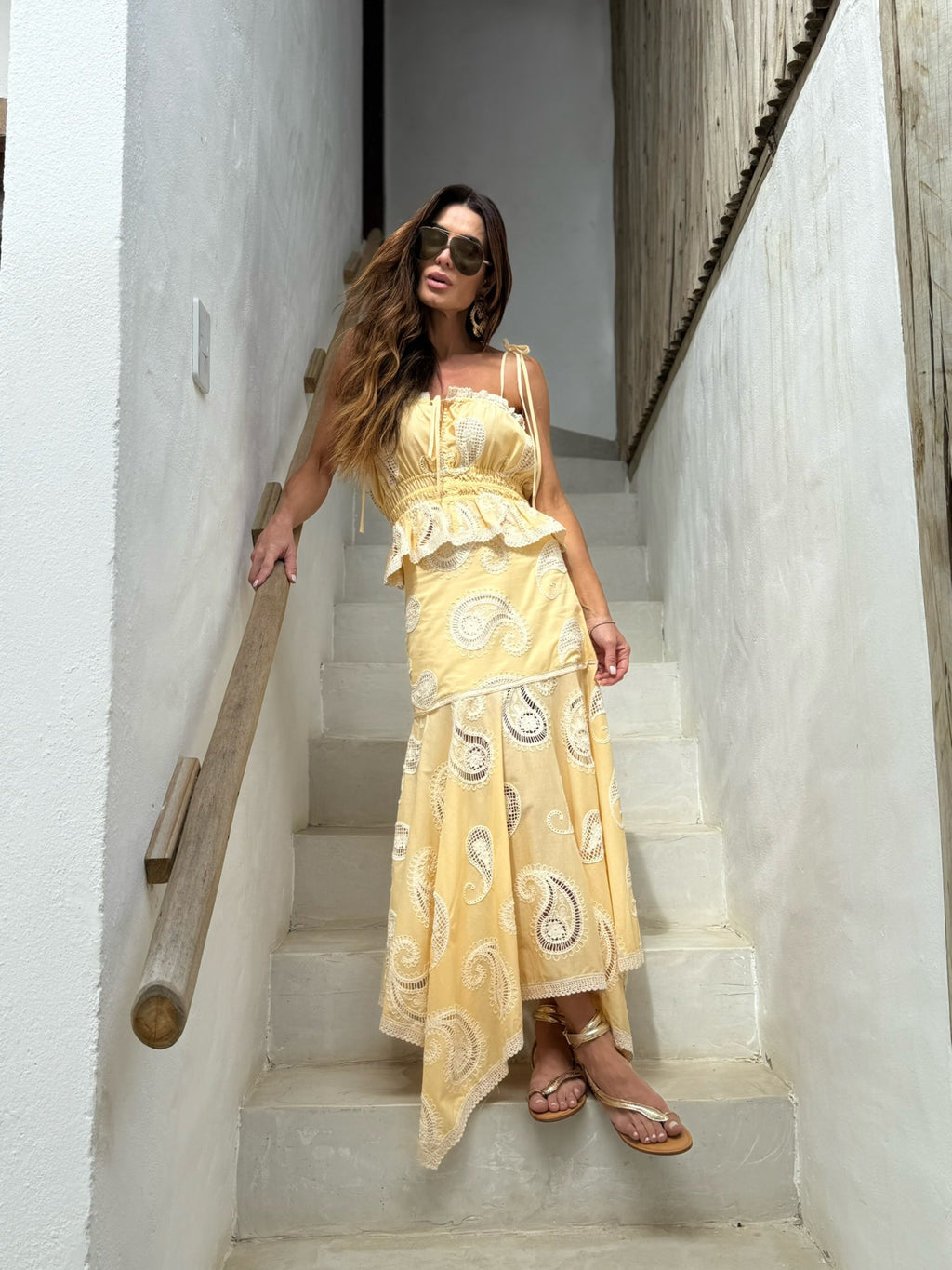 Conjunto Em Laise Com Saia Em Pontas E Top