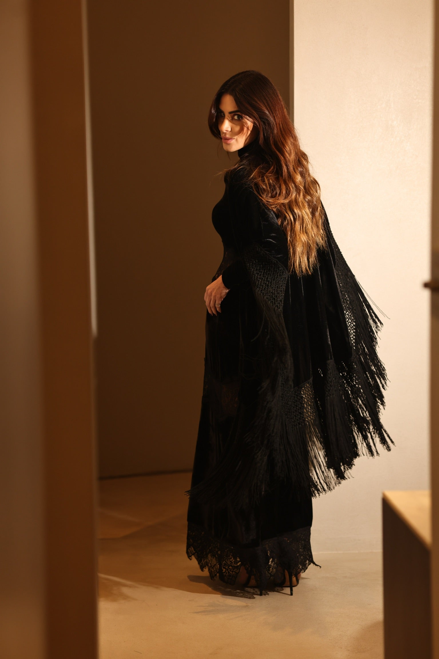 Kimono Veludo Com Franjas