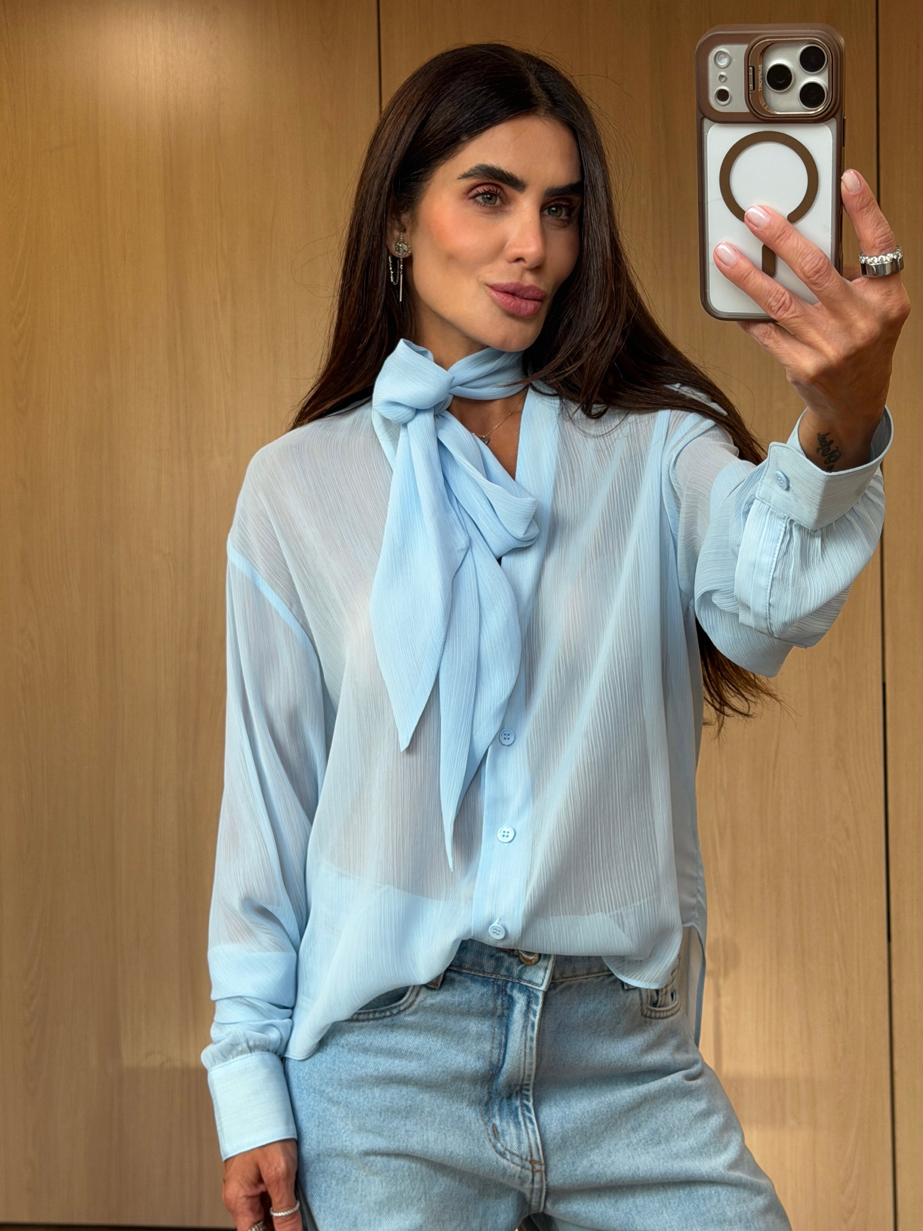 Camisa Chiffon de Seda Gola Laço