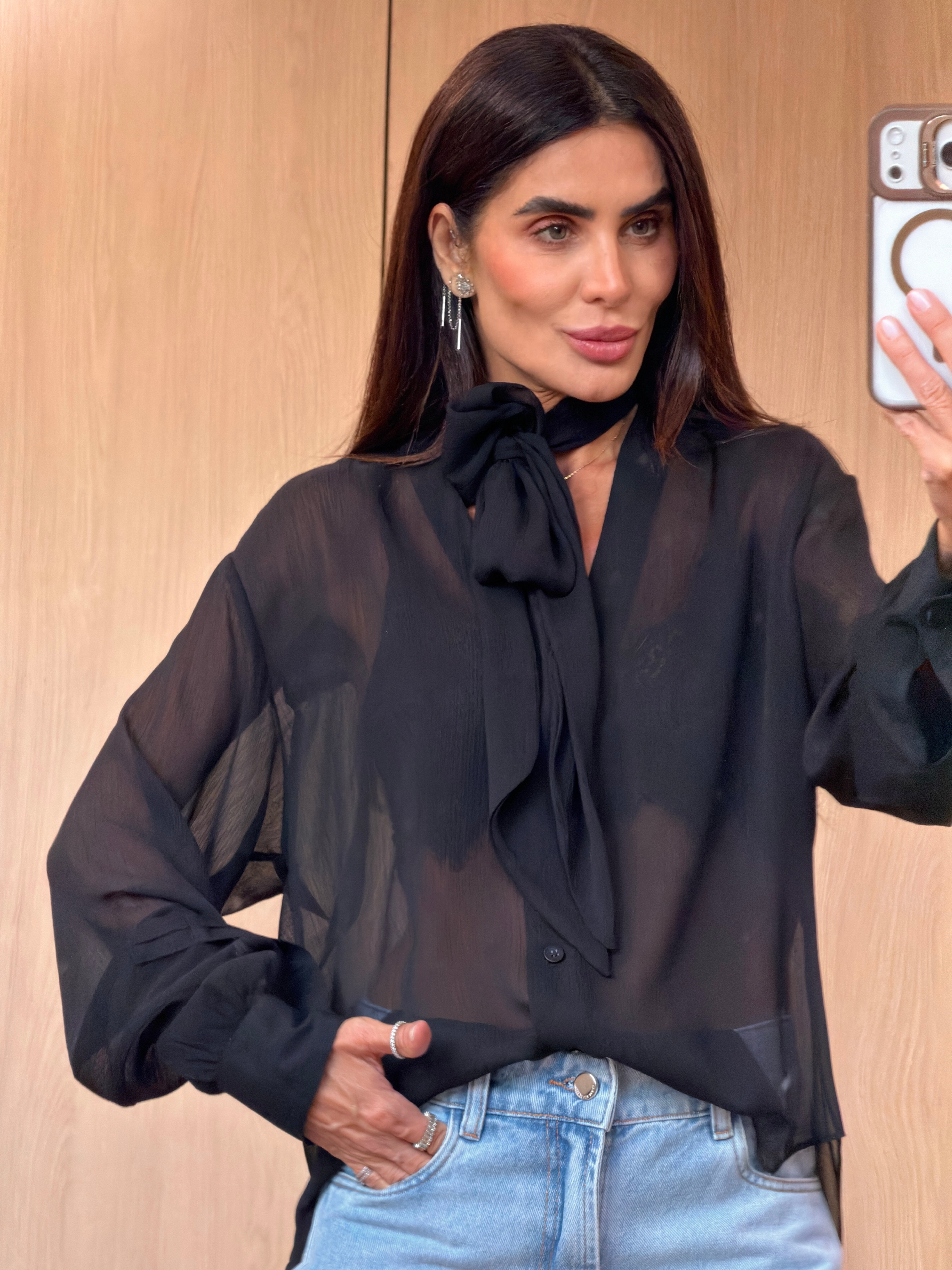 Camisa Chiffon de Seda Gola Laço