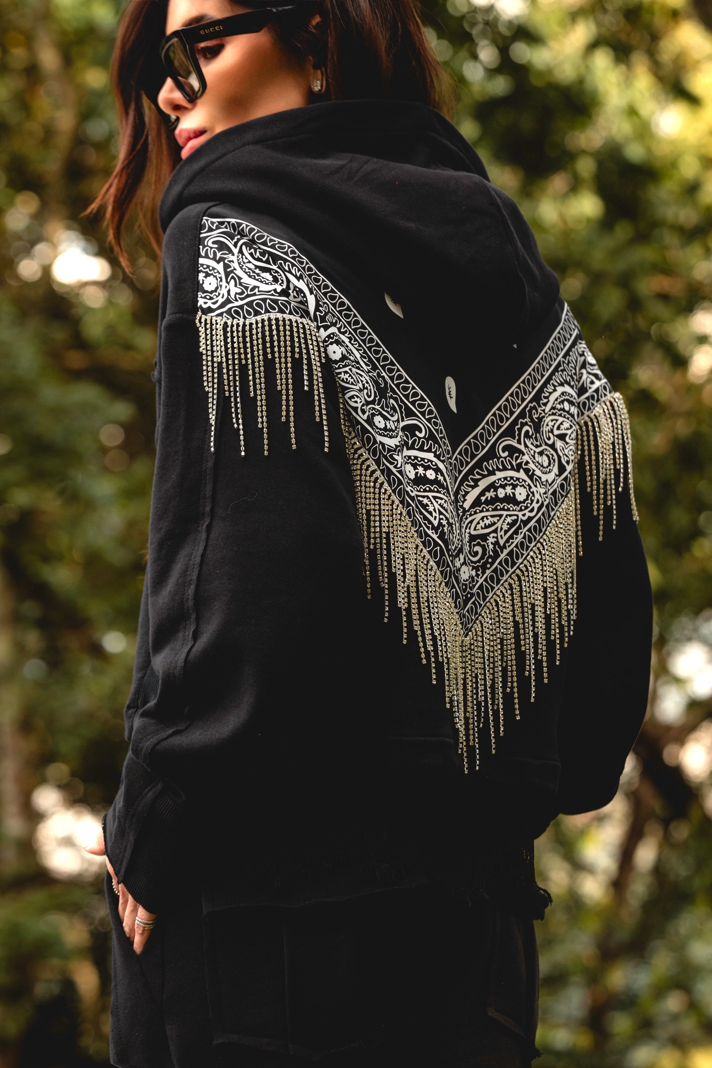 Conjunto Moletom de Capuz Bandana Costas com Strass