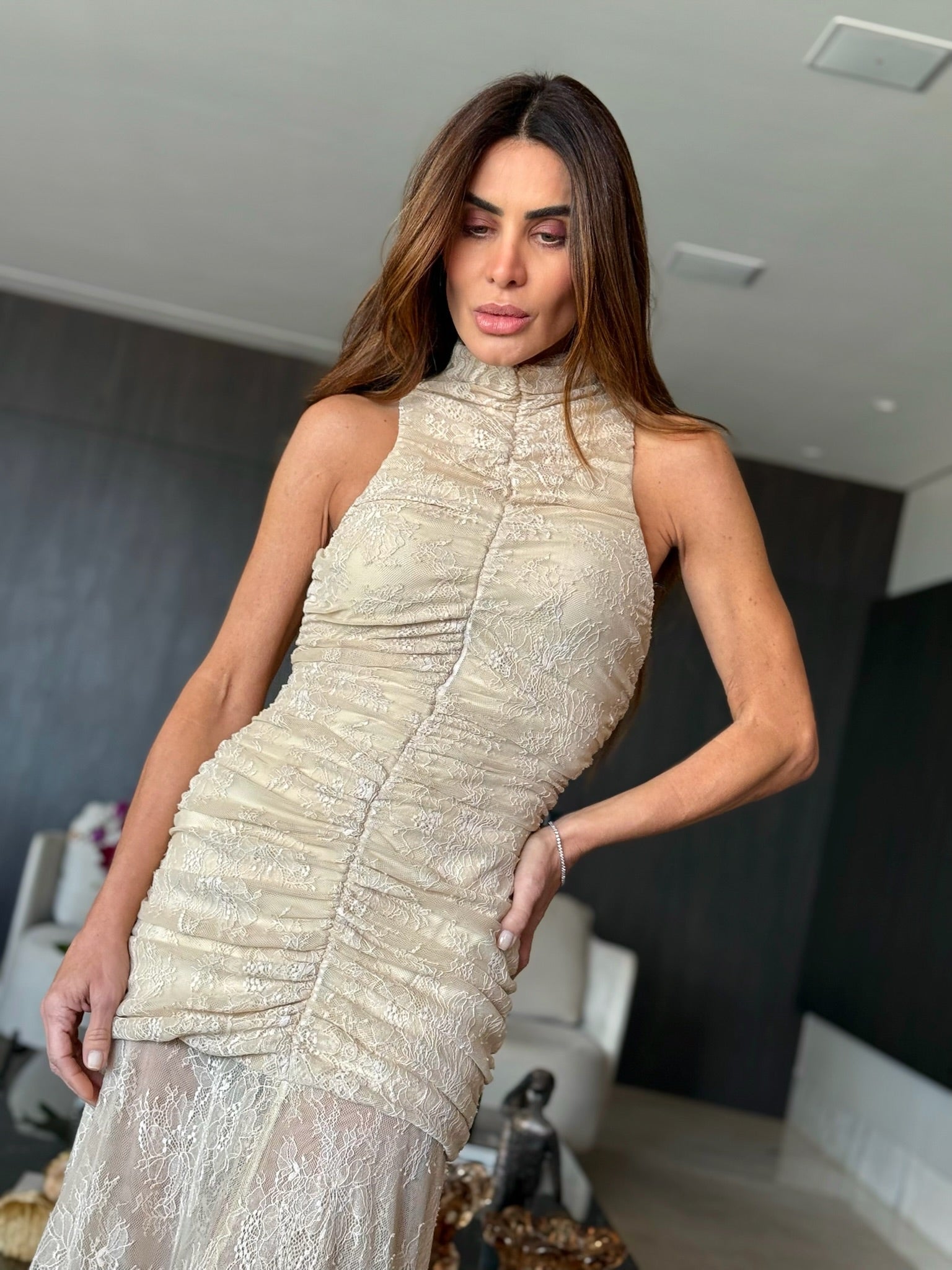 Vestido De Renda Franzido