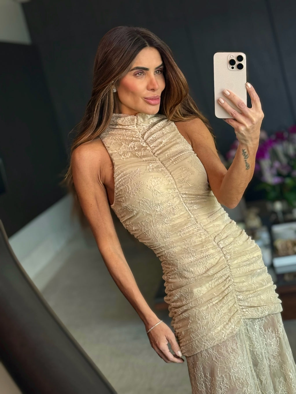 Vestido De Renda Franzido