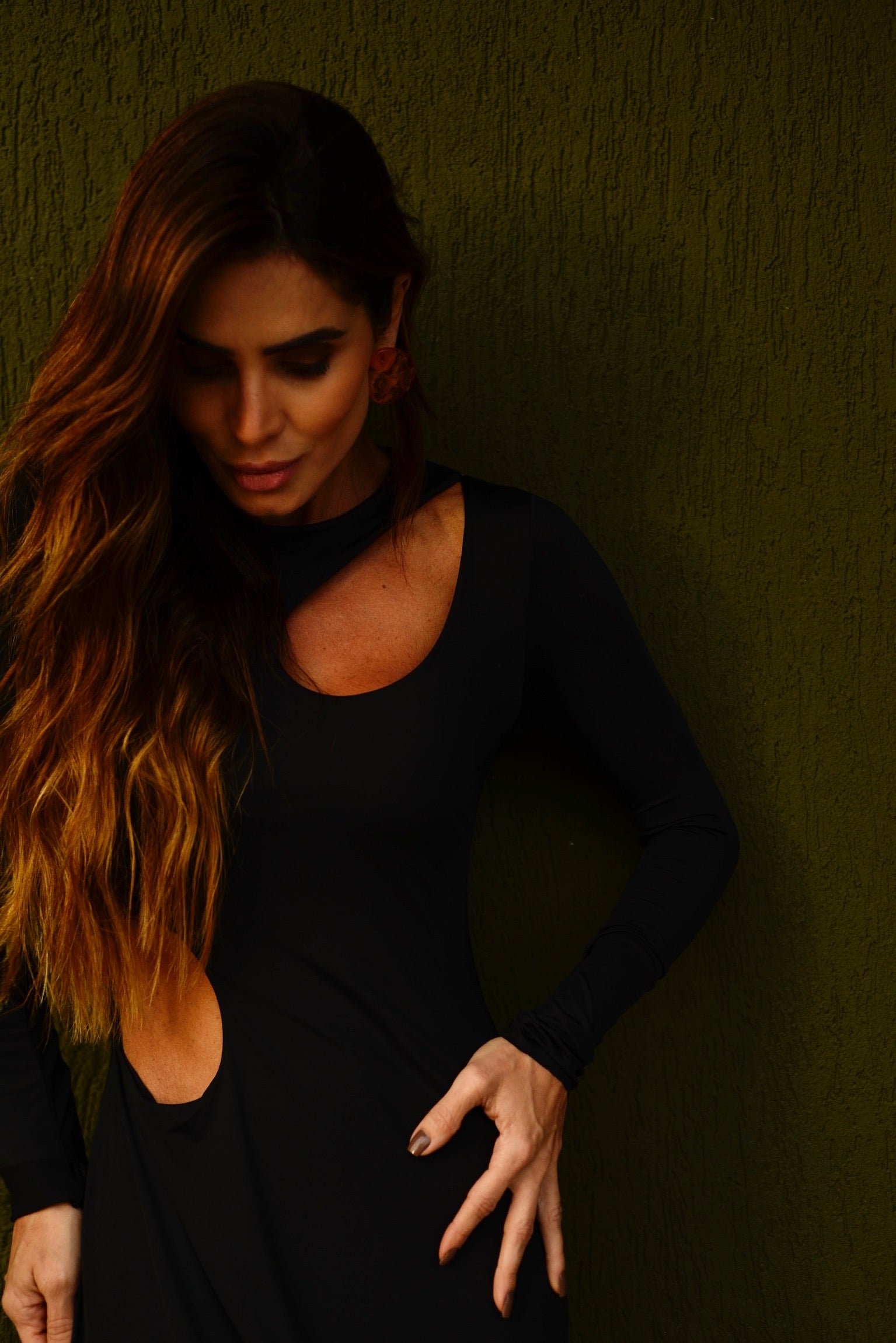 Vestido Malha Fria Manga Longa Com Aberturas