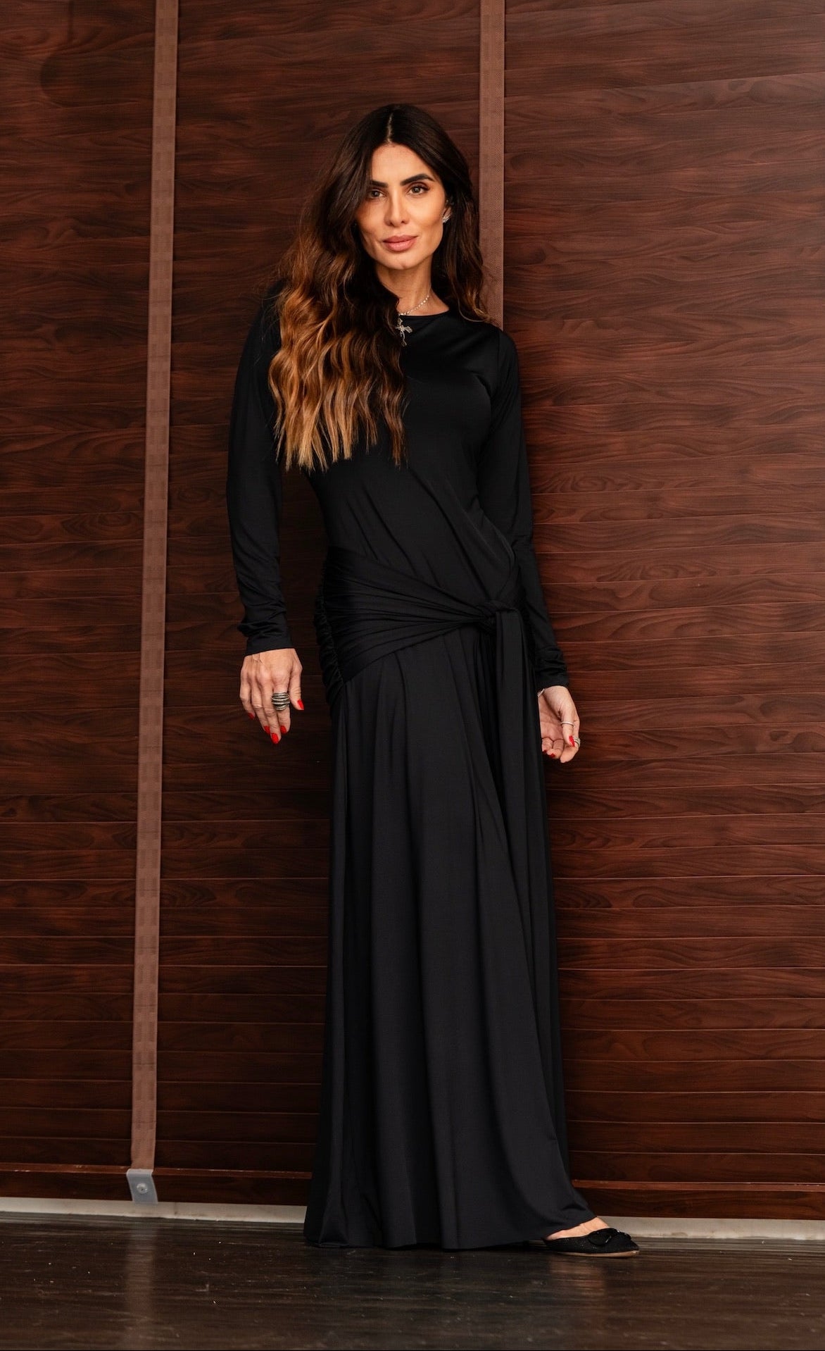 Vestido Manga Longa Malha Fria Com Faixa E Fivela