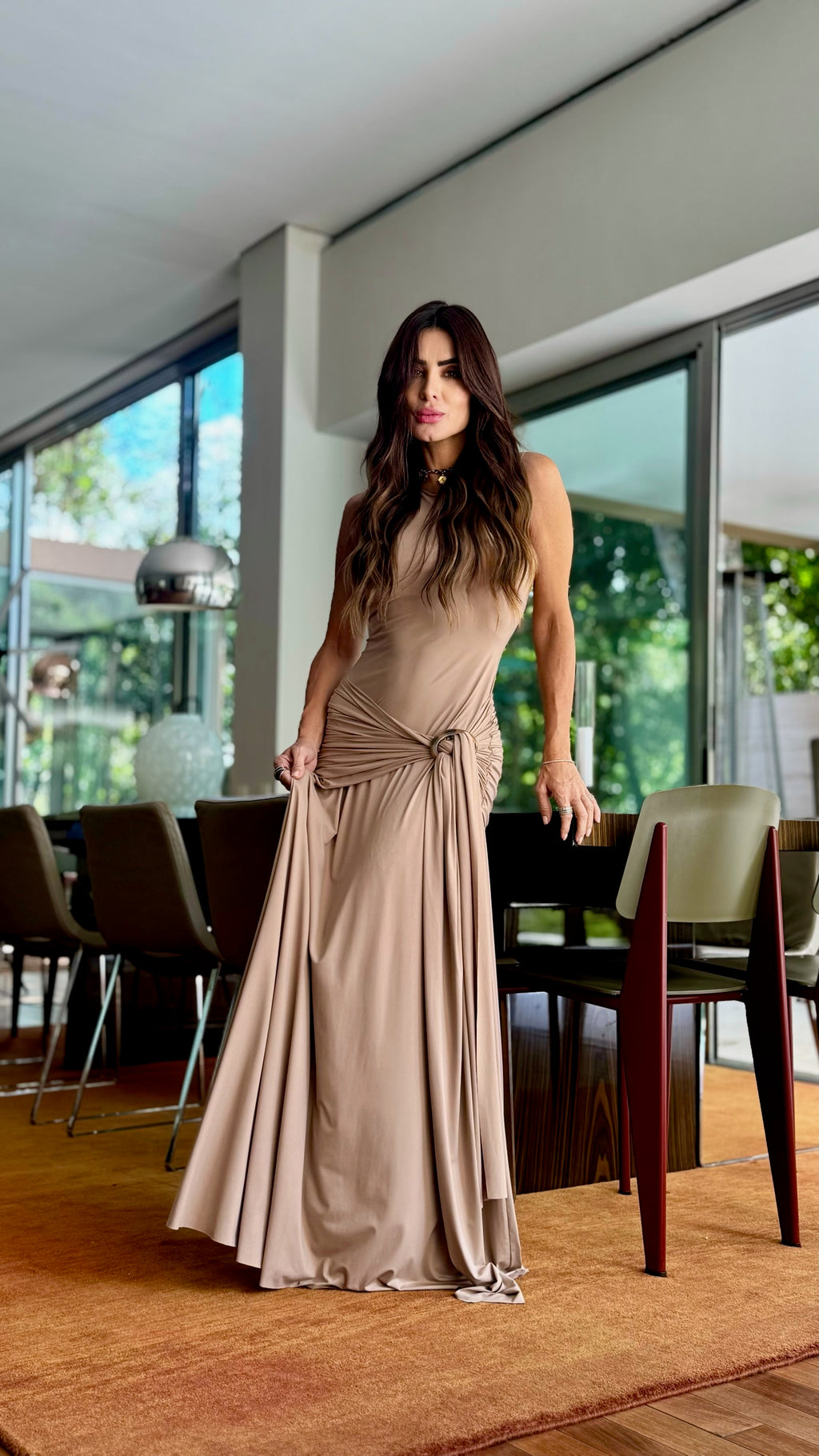 Vestido Em Malha Fria Com Faixa E Fivela