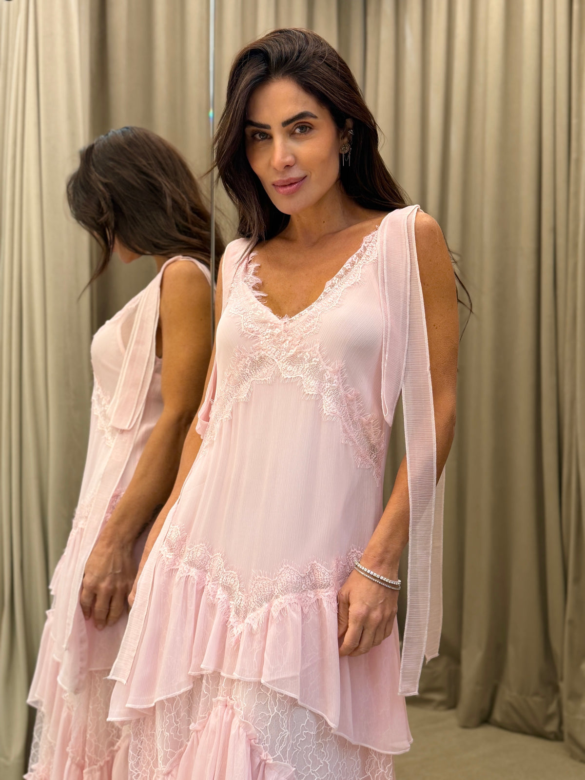 Vestido Longo Chiffon de Seda com Renda