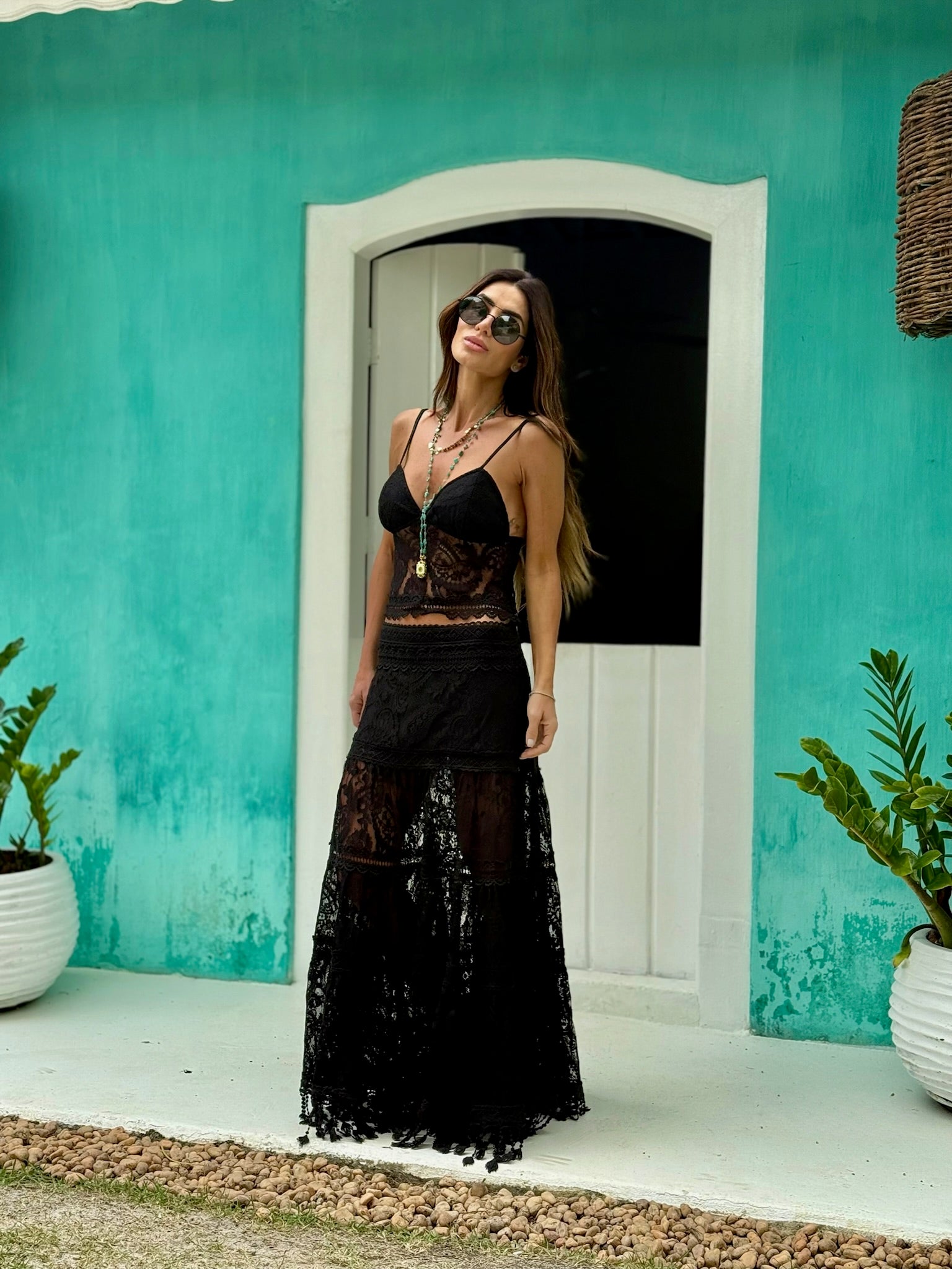 Saia E Top De Renda Com Entremeios