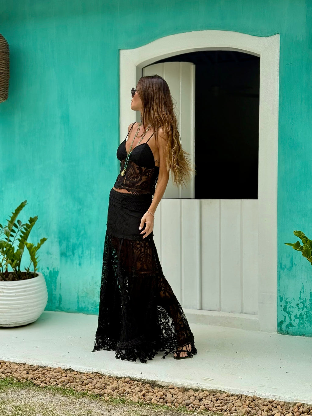 Saia E Top De Renda Com Entremeios