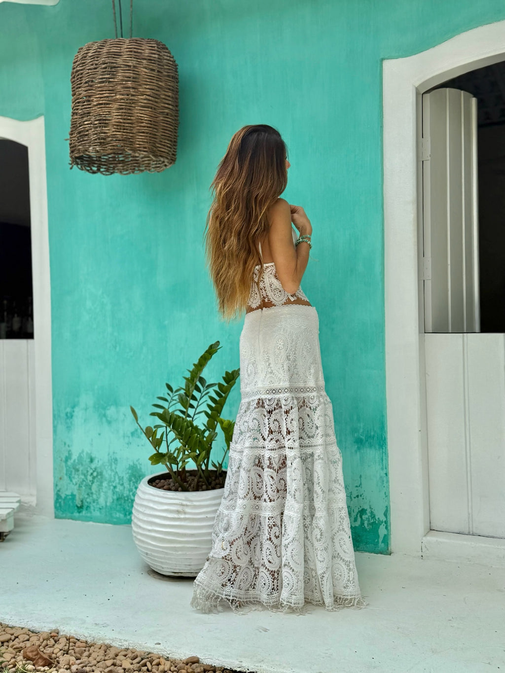 Saia E Top De Renda Com Entremeios